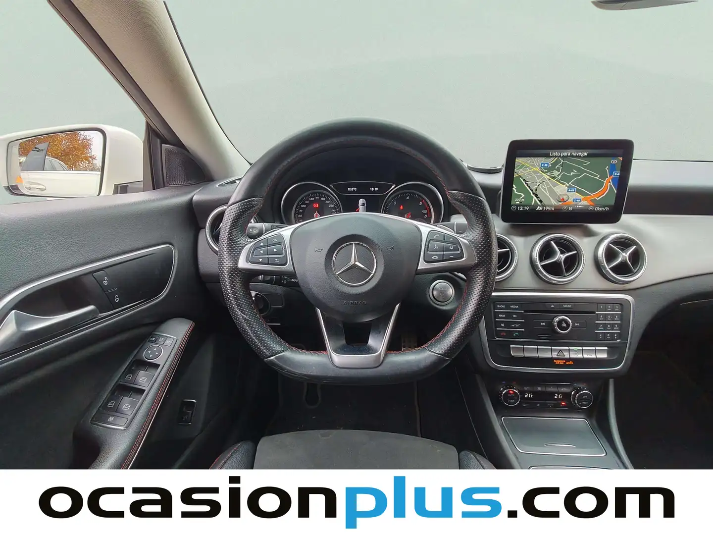 Foto Mercedes CLA Mercedes-Benz CLA Shooting Brake CLA Shooting Brake CLA 200 d (136 CV) Pack AMG