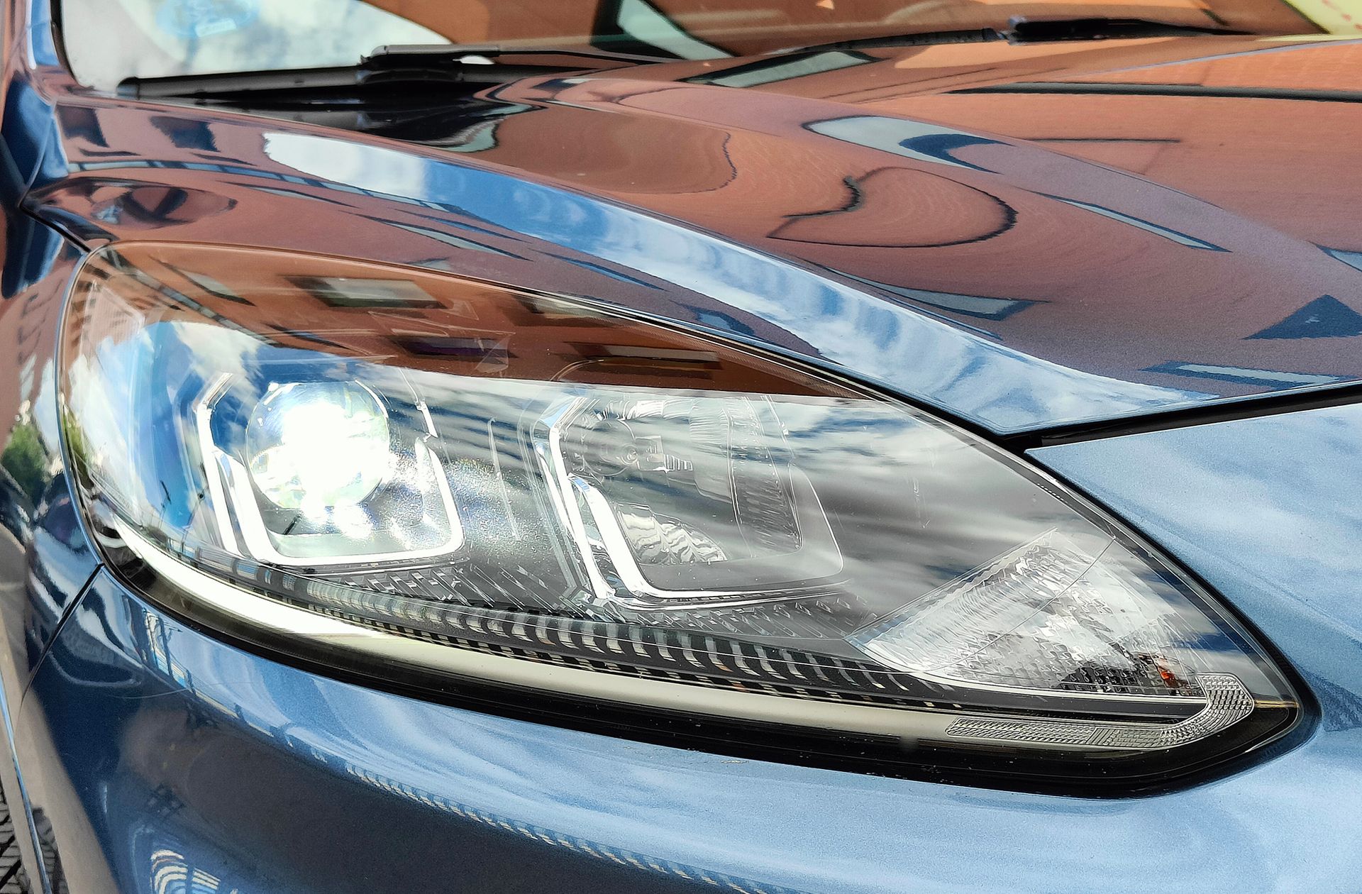 Ford Kuga 1.5 EcoBlue ST-Line - foto 16