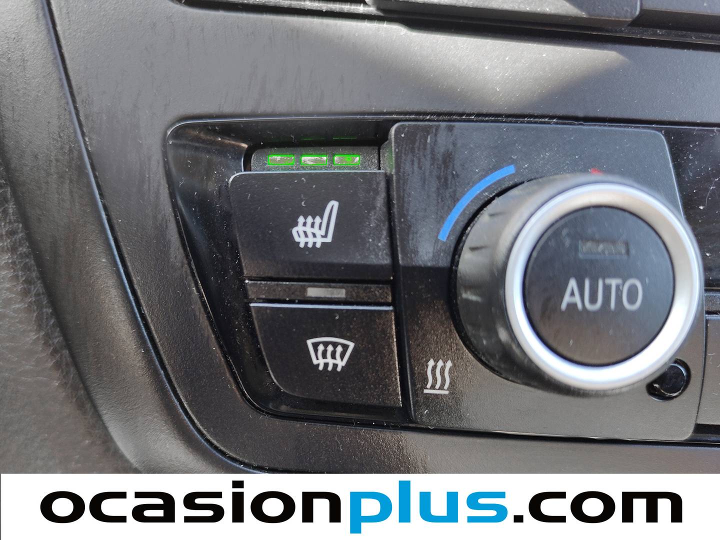 Equipamiento del BMW Serie 3 BMW Serie 3 318d Touring (143 CV)