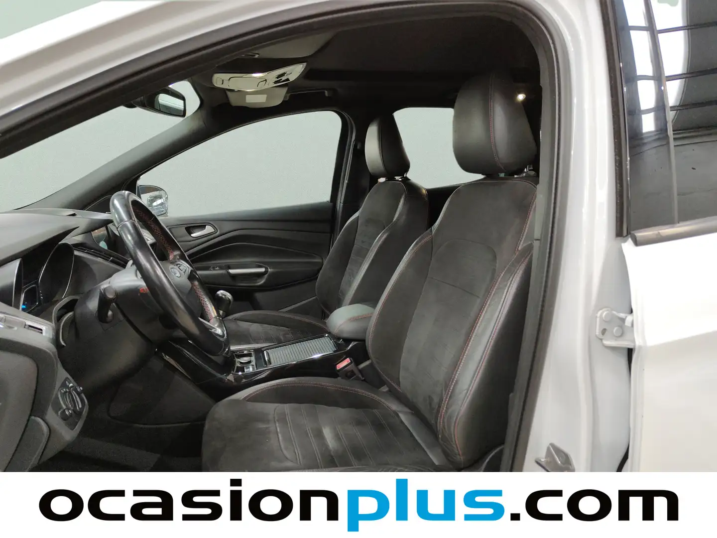 Foto Ford Kuga Ford Kuga 1.5 EcoBoost ST-Line 4x2 (150 CV)