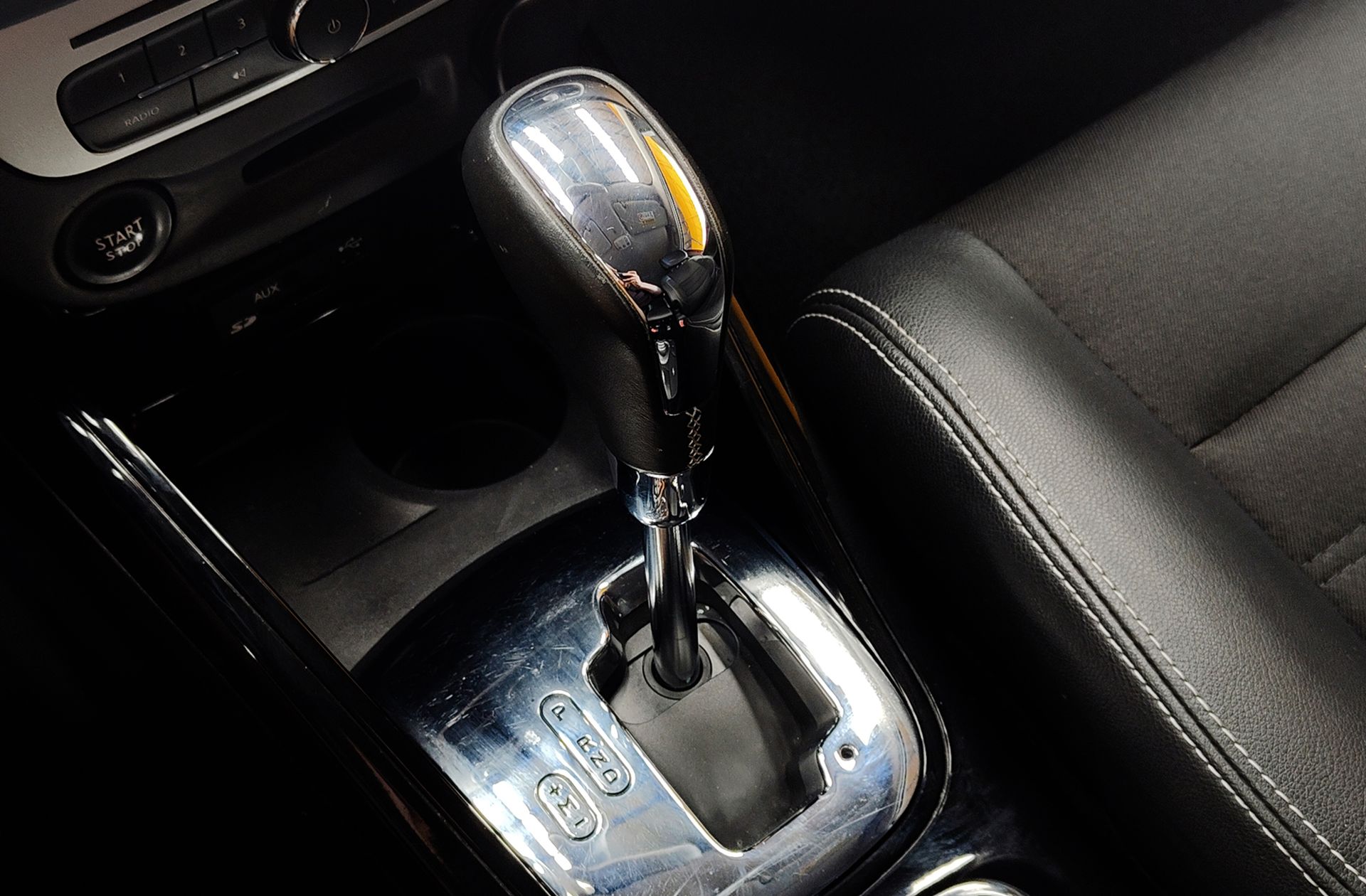 Renault Mégane Sport Tourer Bose Energy TCe EDC - foto 5