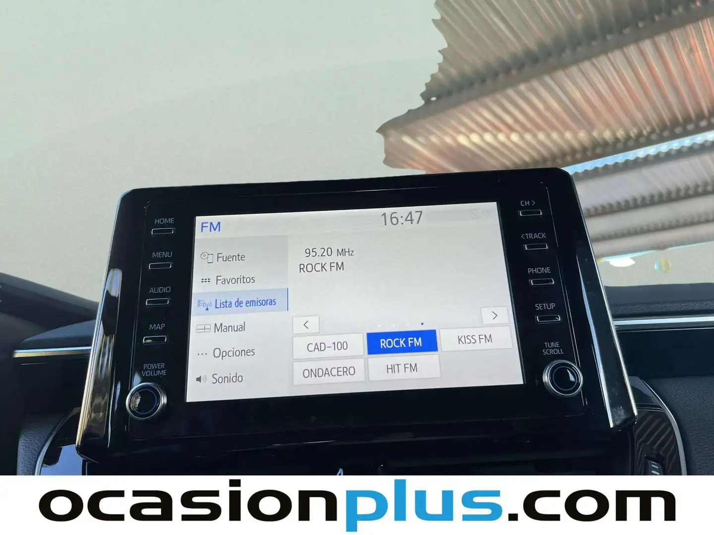 Foto Toyota Corolla Toyota Corolla 125H Business E-CVT (122 CV)