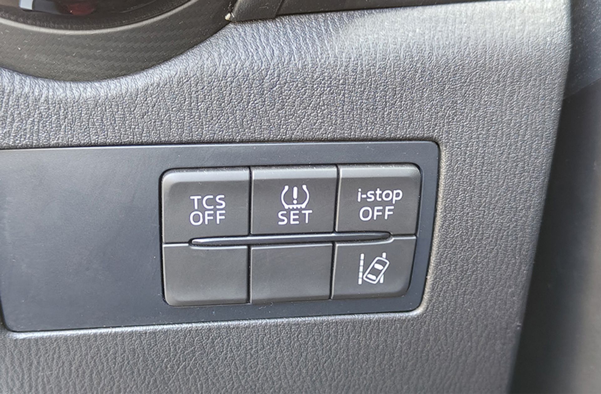 Mazda CX-3 1.5 DE Skyactiv Luxury 2WD - foto 11