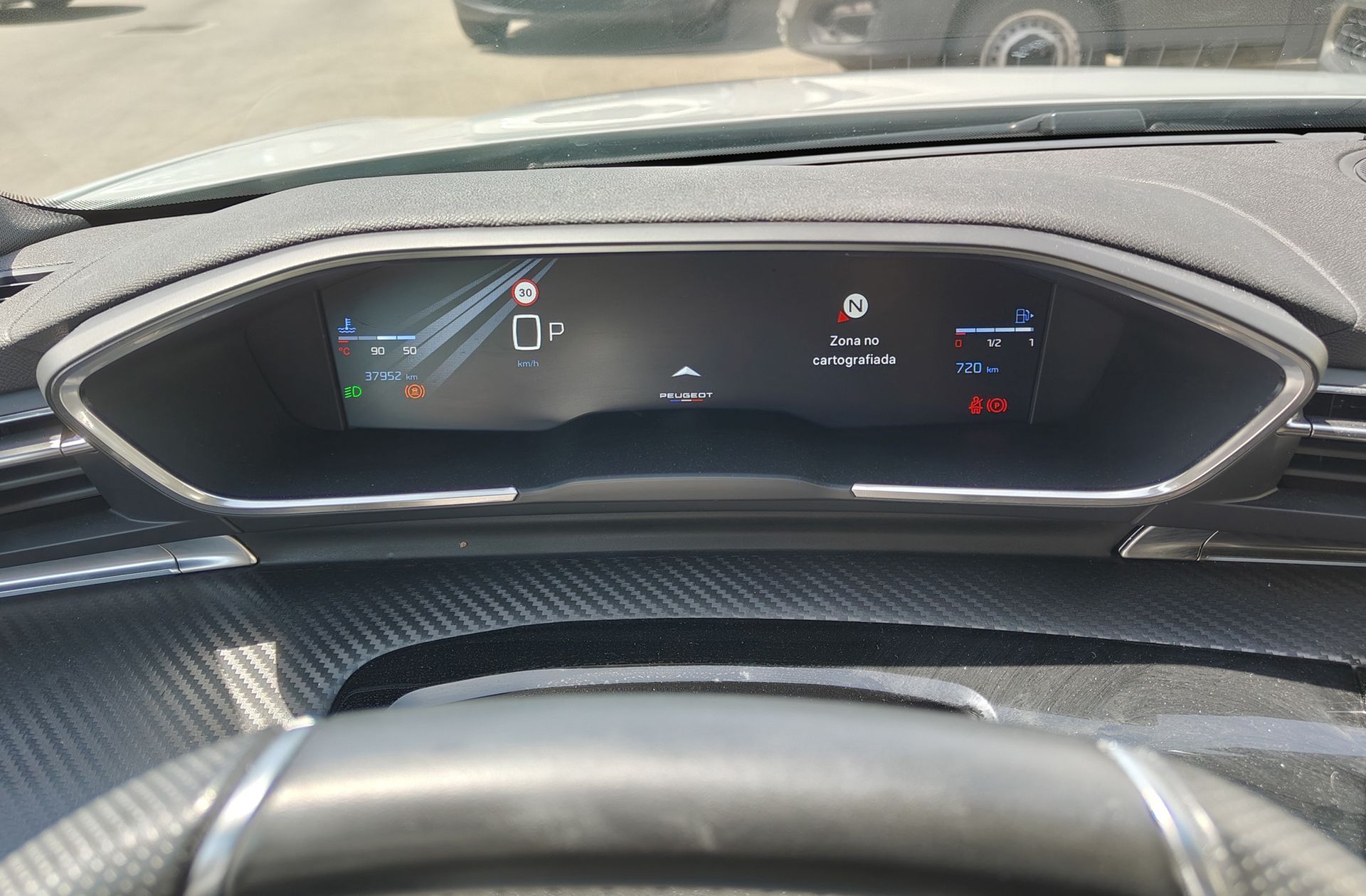 Peugeot 508 SW SW BlueHDi 130 GT EAT8 - foto 31
