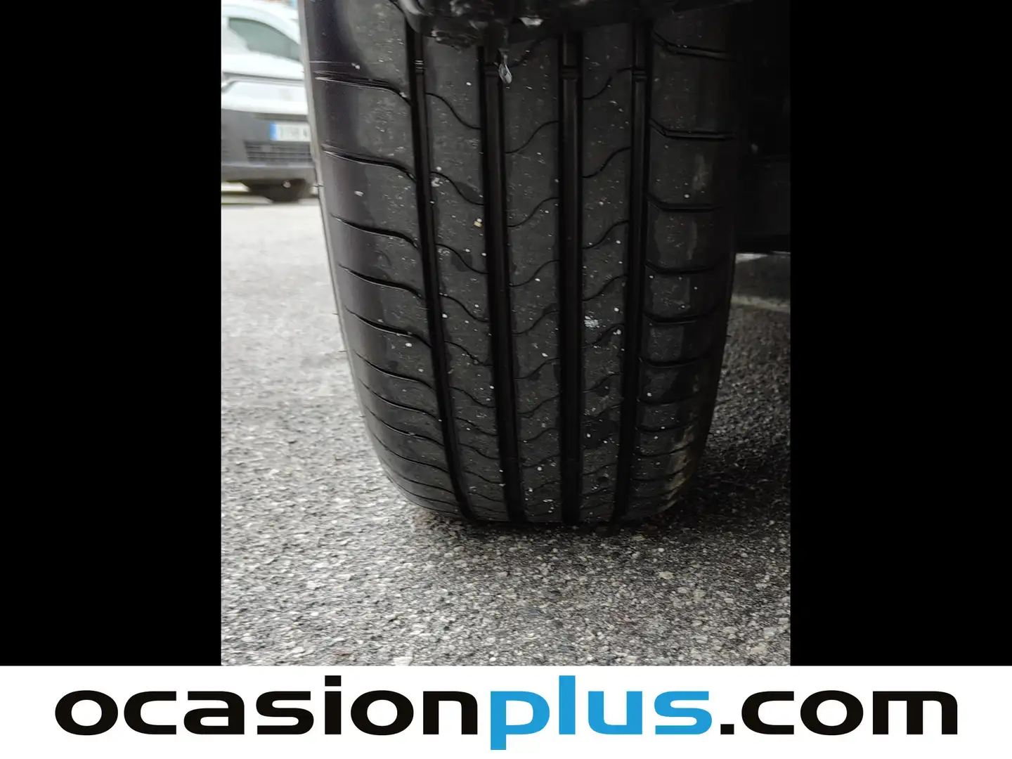 Foto Toyota C-HR Toyota C-HR 220PH Advance (223 CV)