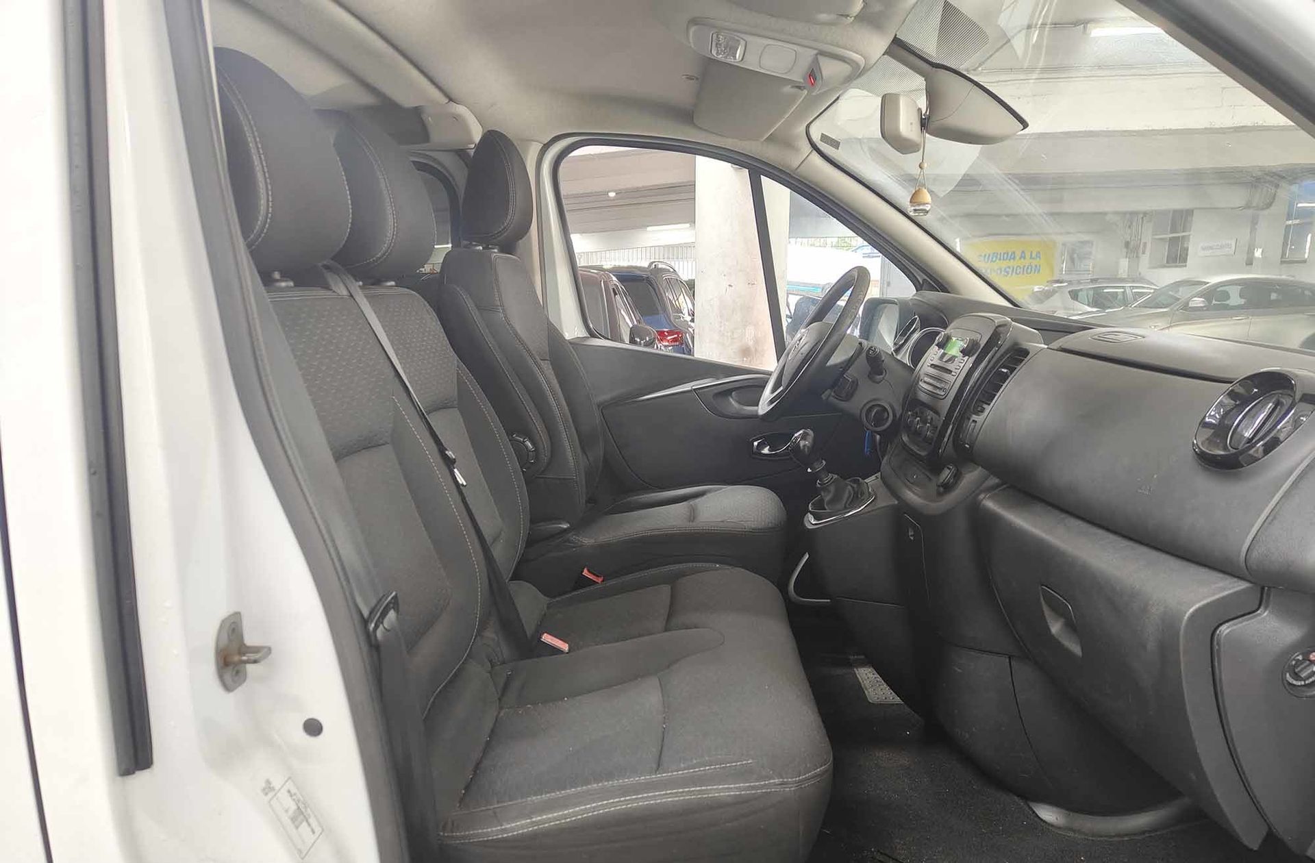 Opel Vivaro Combi 1.6 CDTI L2 2.9t - foto 16