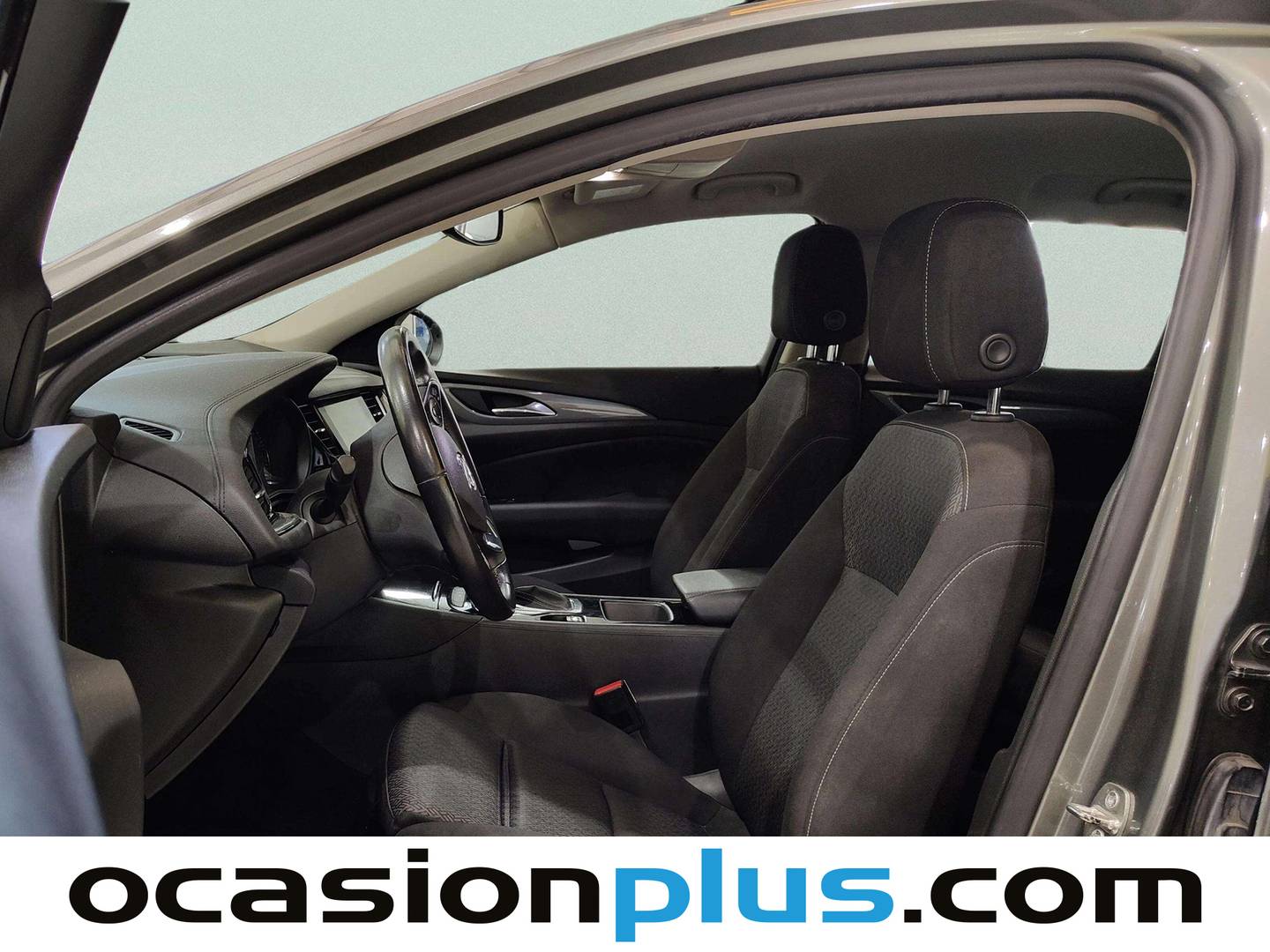 Foto asientos delanteros Opel Insignia Opel Insignia Sports Tourer 1.6 CDTI S&S Selective Pro Auto (136 CV)