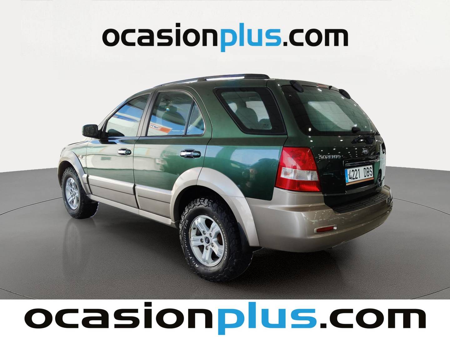 Foto trasera KIA Sorento KIA Sorento 2.5 CRDi EX AWD (140 CV) izquierda