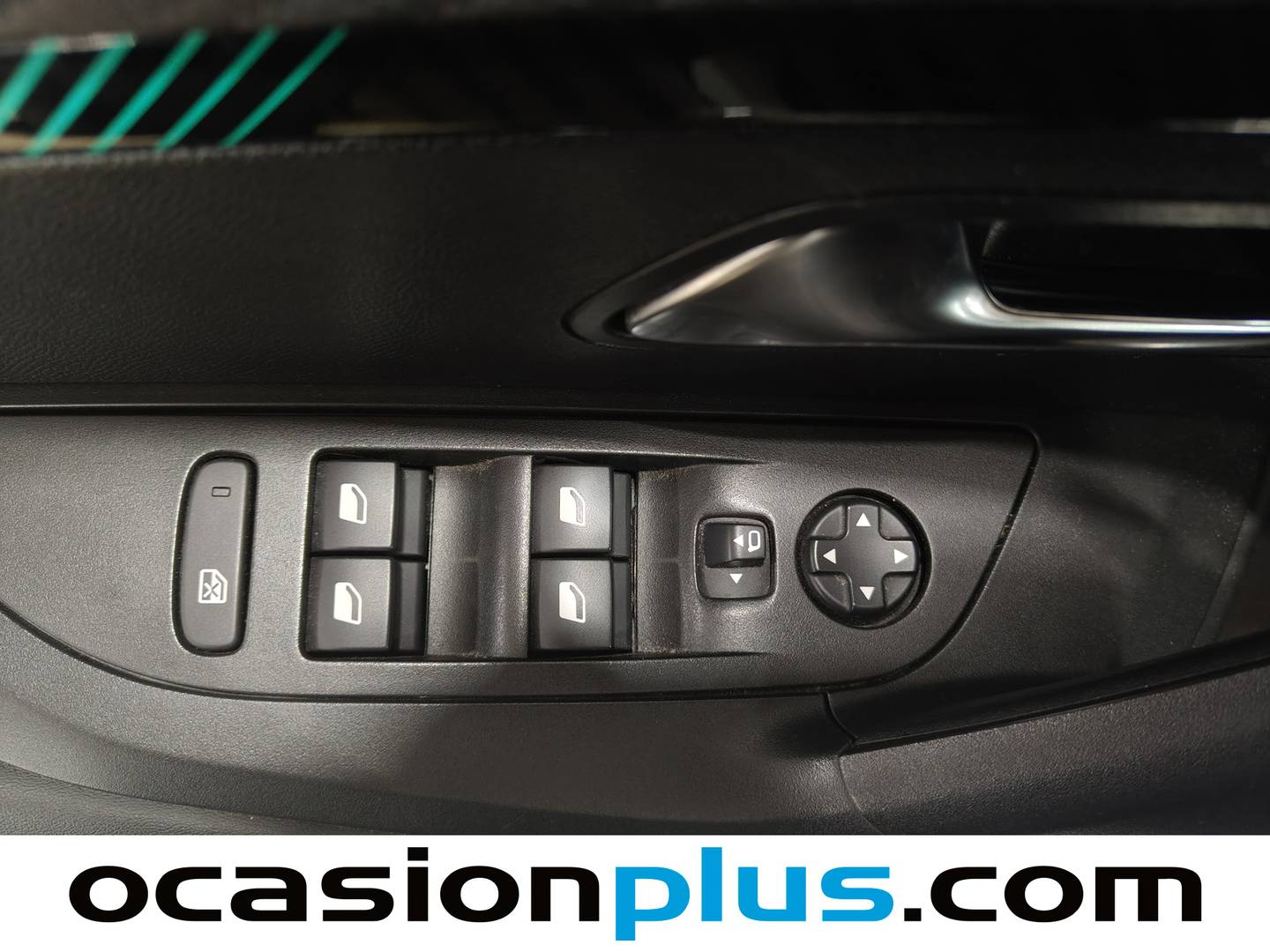 Foto Peugeot 2008 Peugeot 2008 PureTech 100 S&S Allure (100 CV)