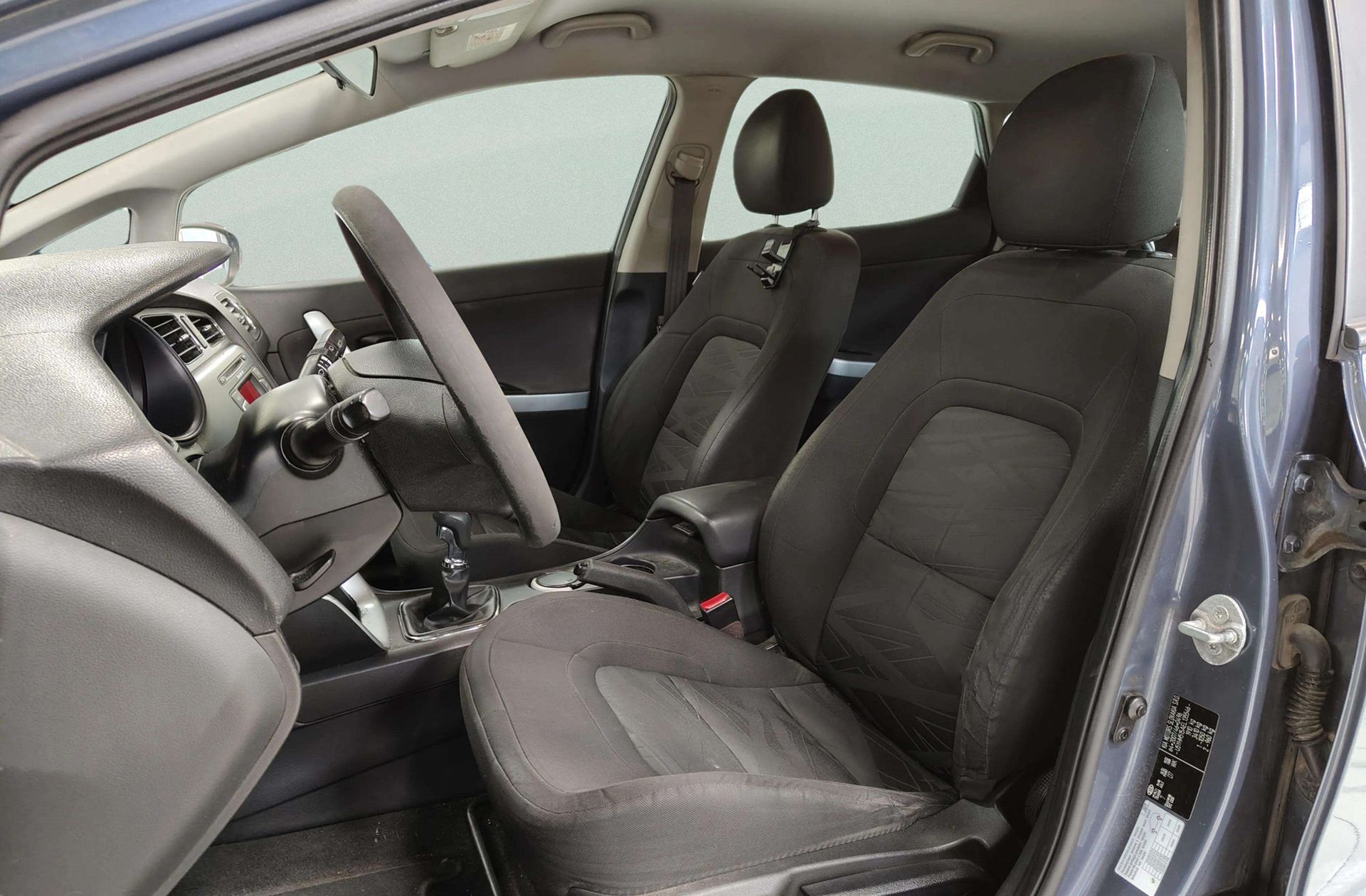 Kia Ceed 1.4 CRDi WGT Concept - foto 11