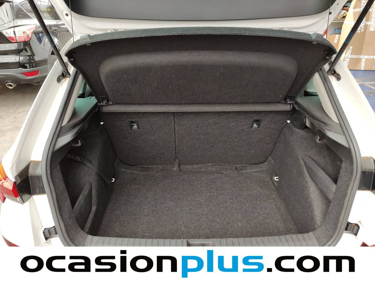Fotos maletero Skoda Kamiq Skoda Kamiq 1.0 TSI Emotion  (110 CV)