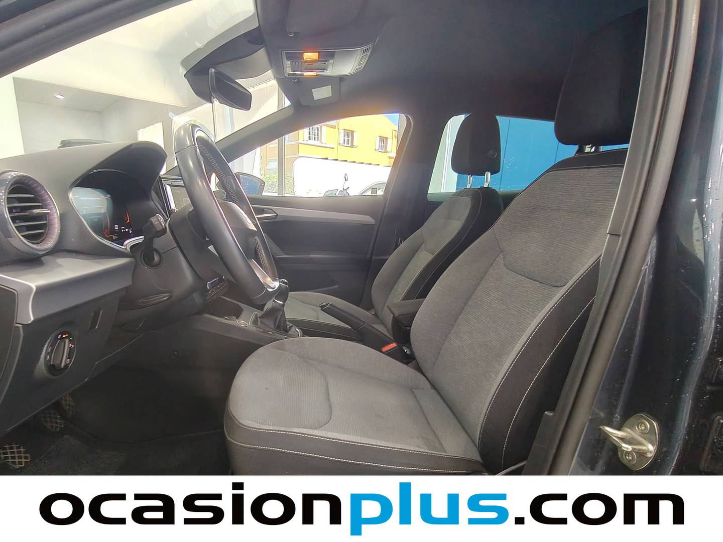 Foto asientos delanteros Seat Ibiza SEAT Ibiza 1.0 TSI S&S Special Edition Xcellence (115 CV)