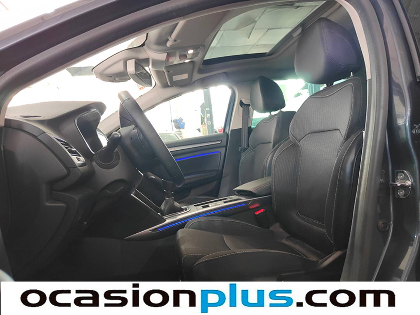 Foto Renault Mégane Renault Megane Sport Tourer Zen TCe (140 CV) GPF