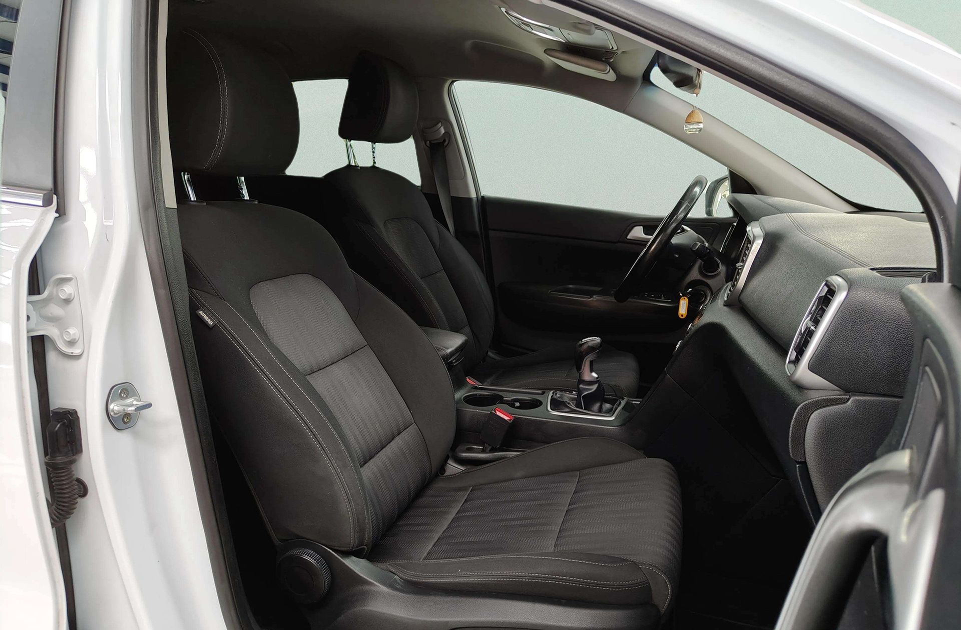 Kia Sportage 1.6 GDi Concept Plus 4x2 - foto 16