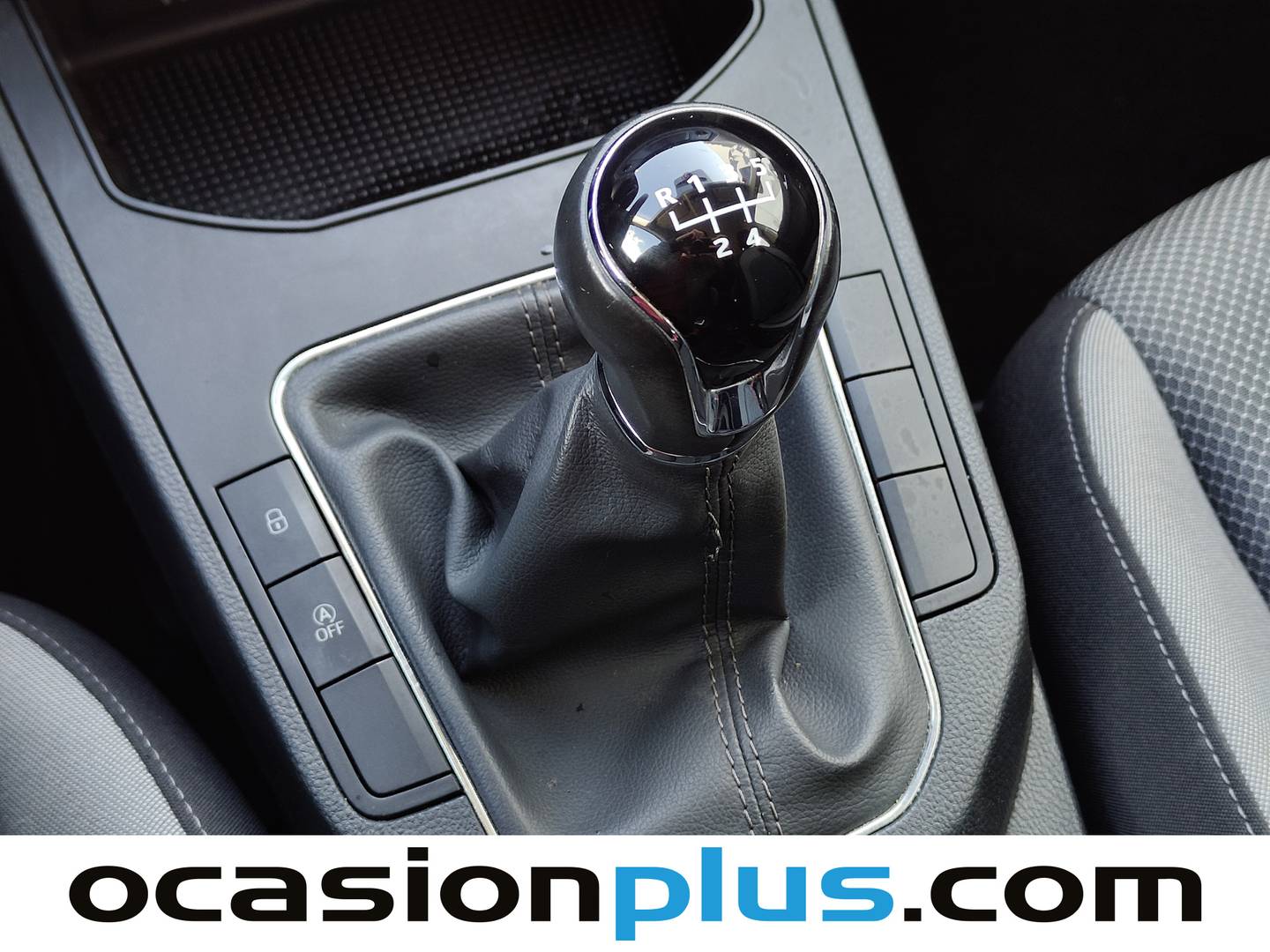 Seat Ibiza Seat Ibiza 1.0 MPI Style Plus (80 CV) de segunda mano