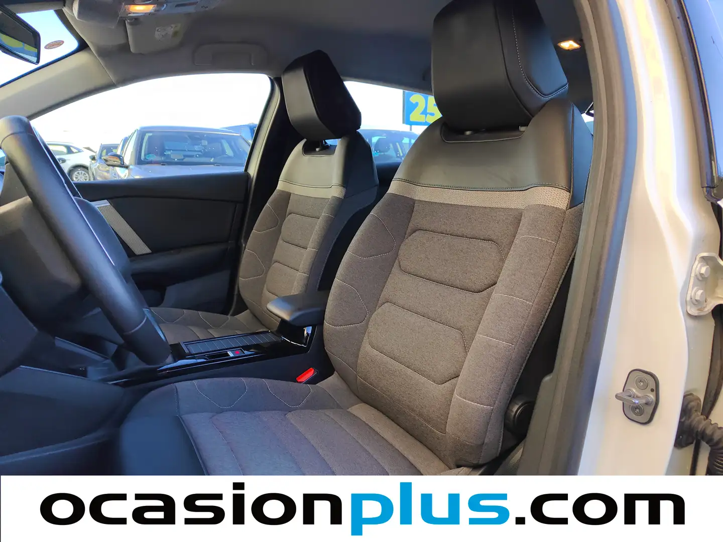 Foto Citroën C4 Citroen C4 PureTech 130 S&S 6v Feel Pack (130 CV)