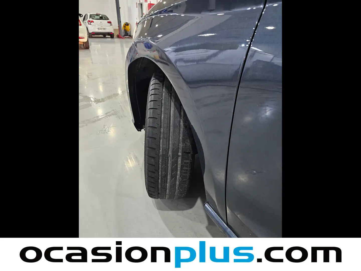 Foto Seat Ibiza SEAT Ibiza 1.0 MPI Style Plus (80 CV)