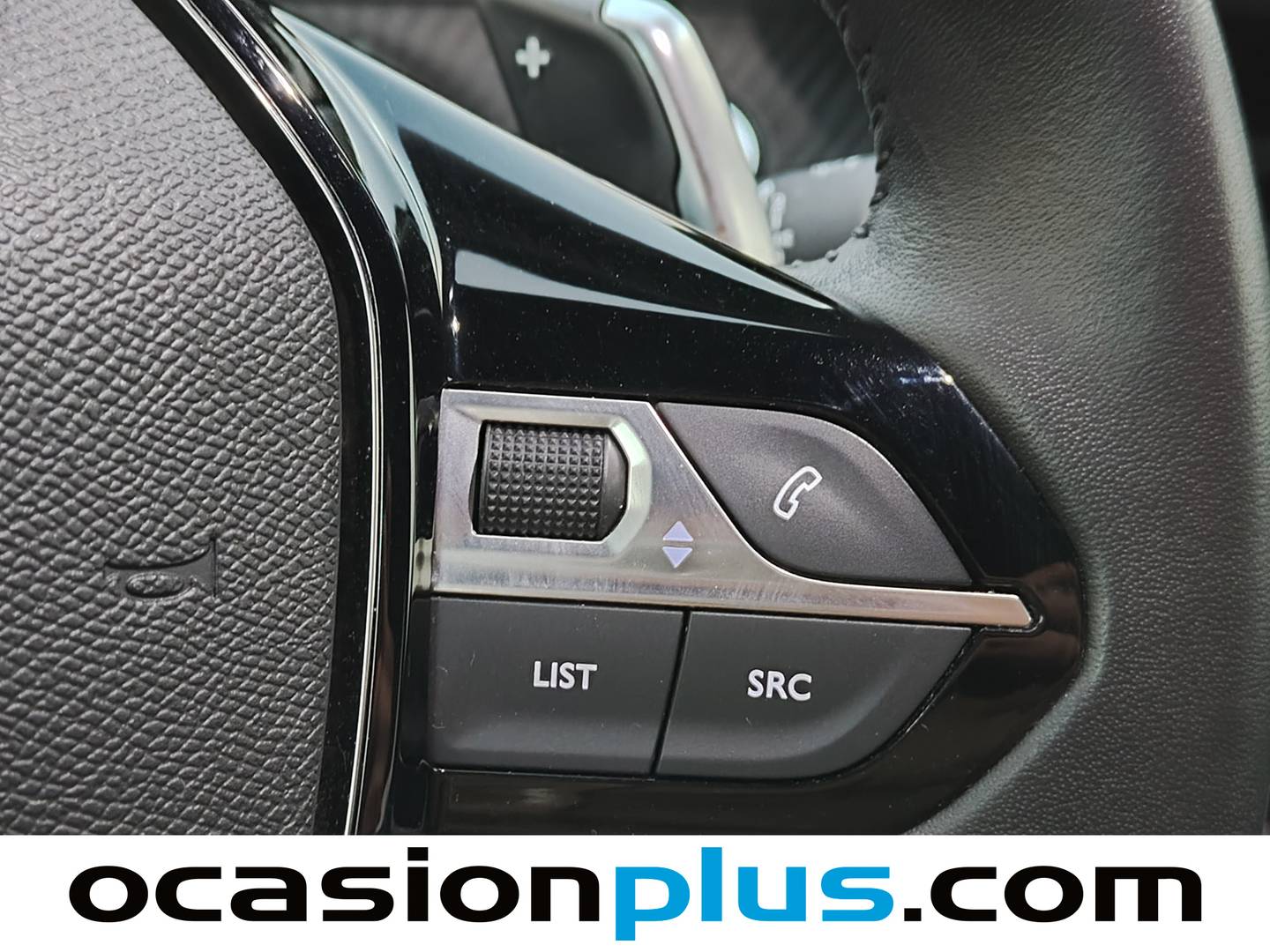 Peugeot 2008 Peugeot 2008 Allure Hybrid eDCS6 (136 CV) 136cv