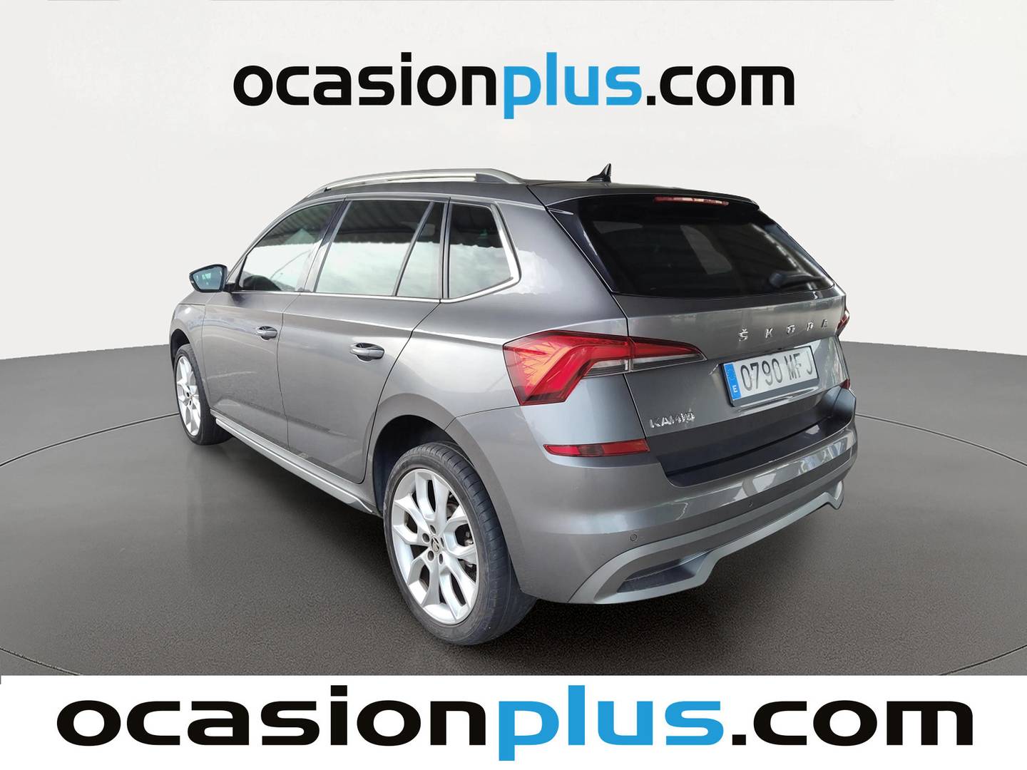 Foto trasera Skoda Kamiq Skoda Kamiq 1.0 TSI Style DSG (110 CV) izquierda