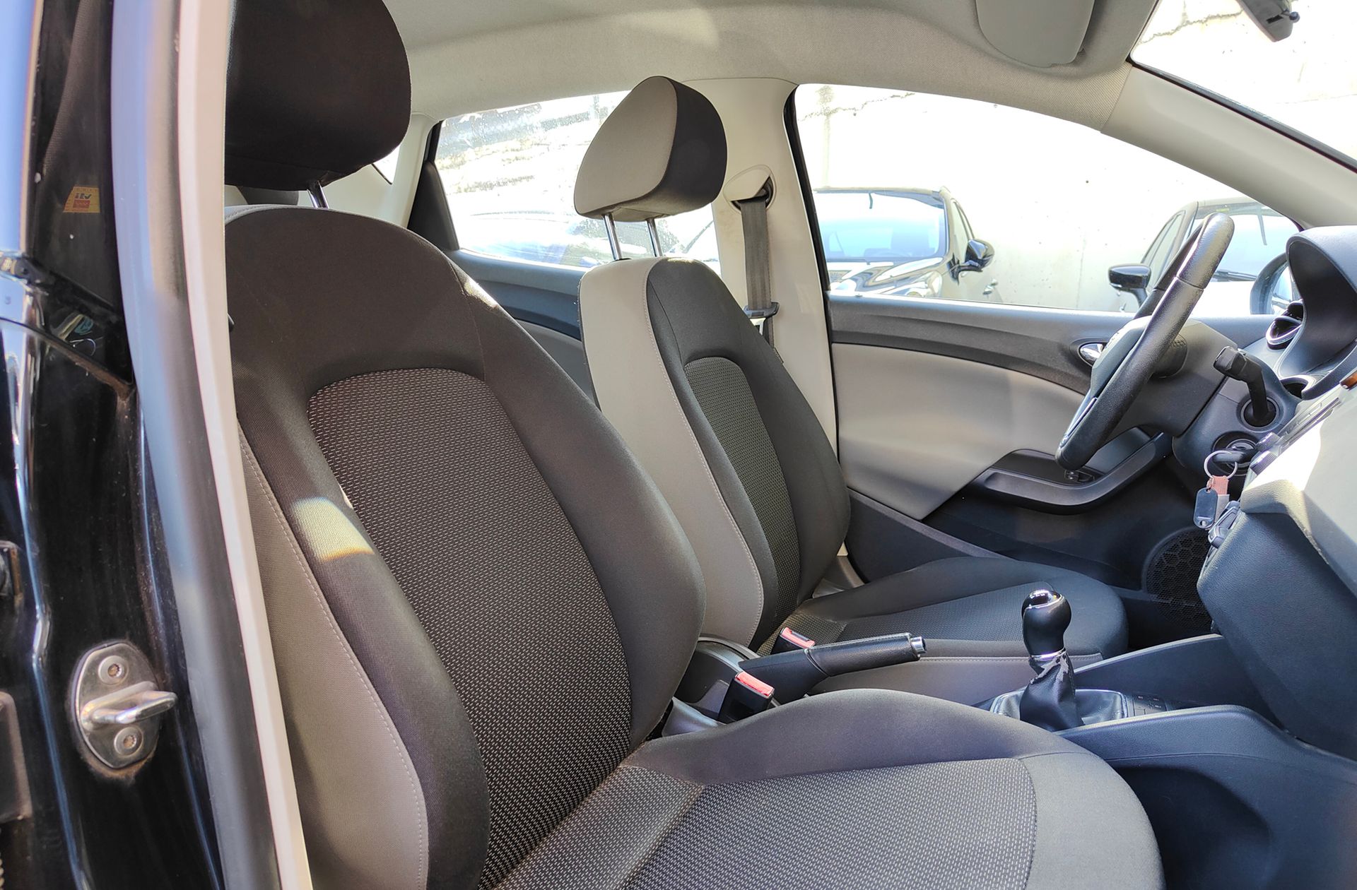 SEAT Ibiza 1.2 TSI Reference Plus - foto 14