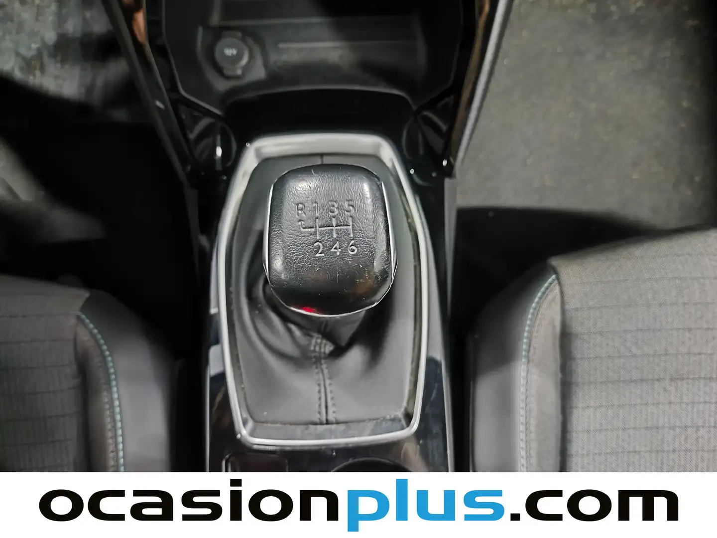 Foto Peugeot 2008 Peugeot 2008 PureTech 130 S&S Allure Pack (130 CV)