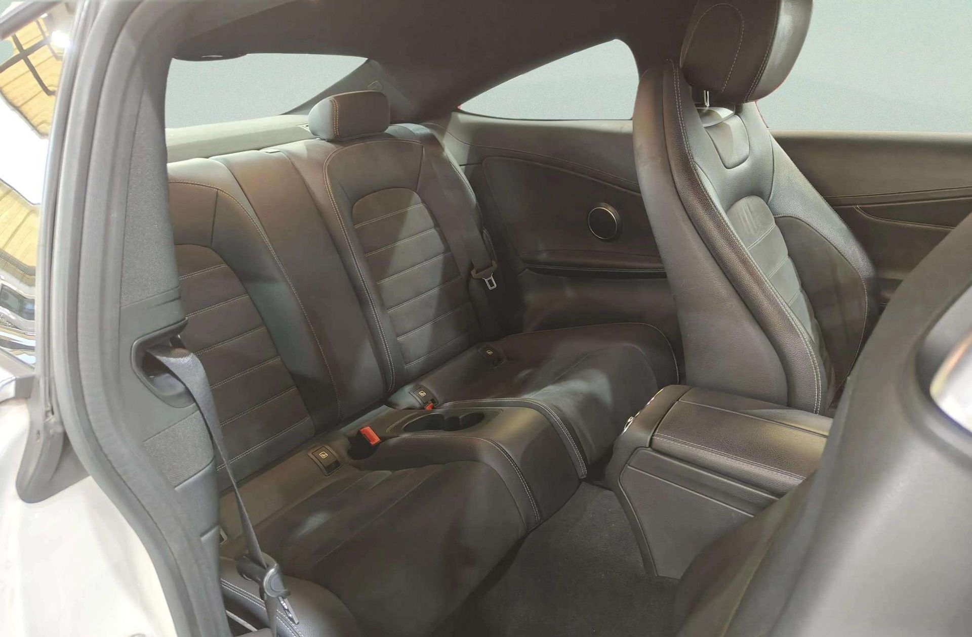 Mercedes-Benz Clase C Coupe 200 AMG Line - foto 15