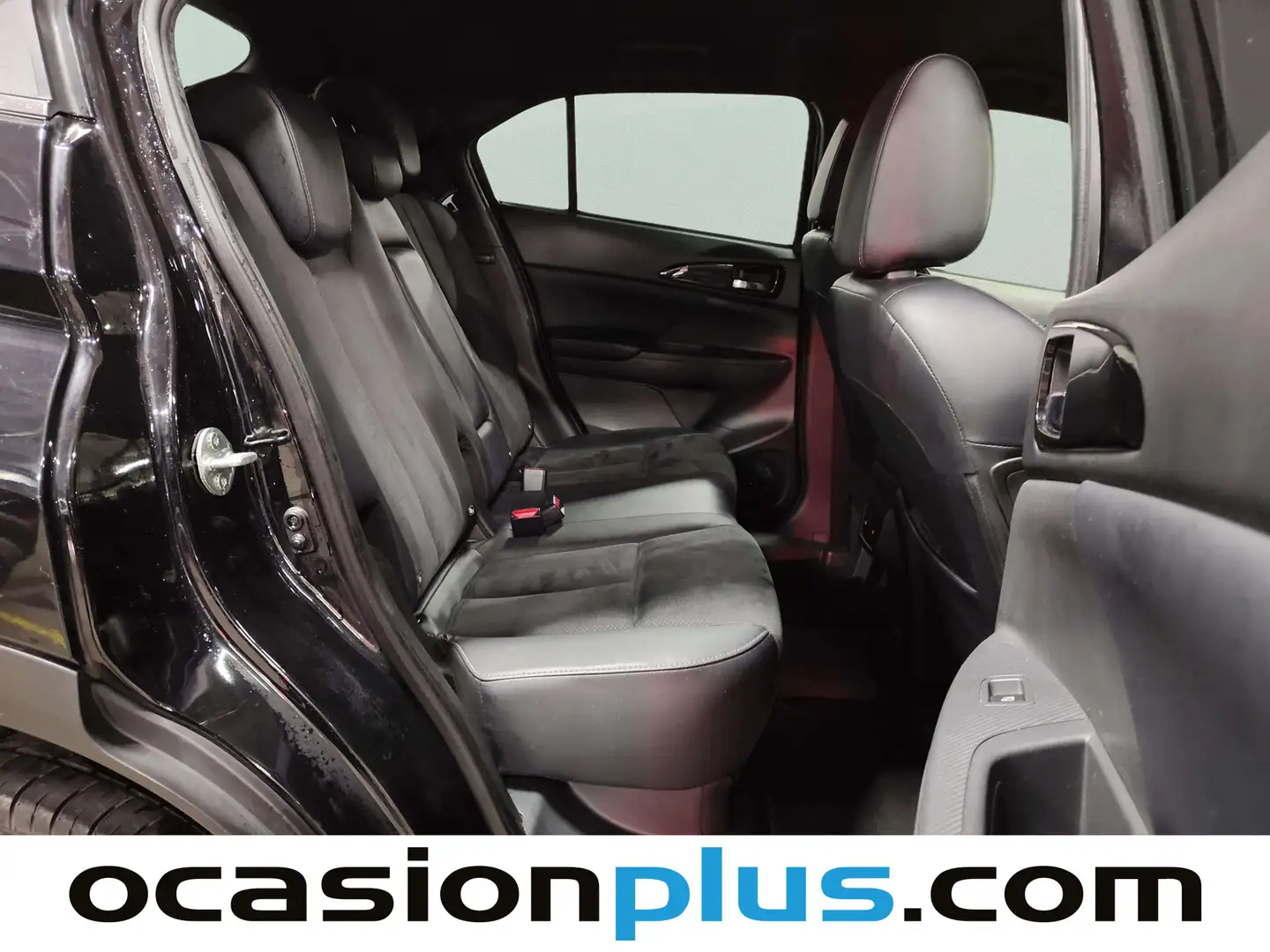 Foto Mitsubishi Eclipse Cross Mitsubishi Eclipse Cross 2.4 PHEV Kaiteki+ 4WD Auto (188 CV)