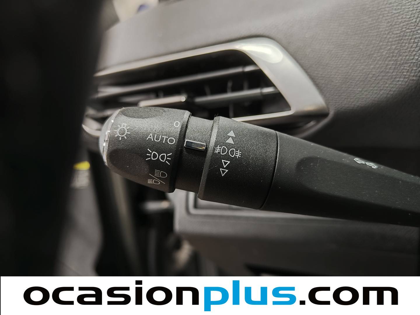 Peugeot 5008 Peugeot 5008 PureTech 130 S&S Allure (130 CV) 7 Plazas 2020