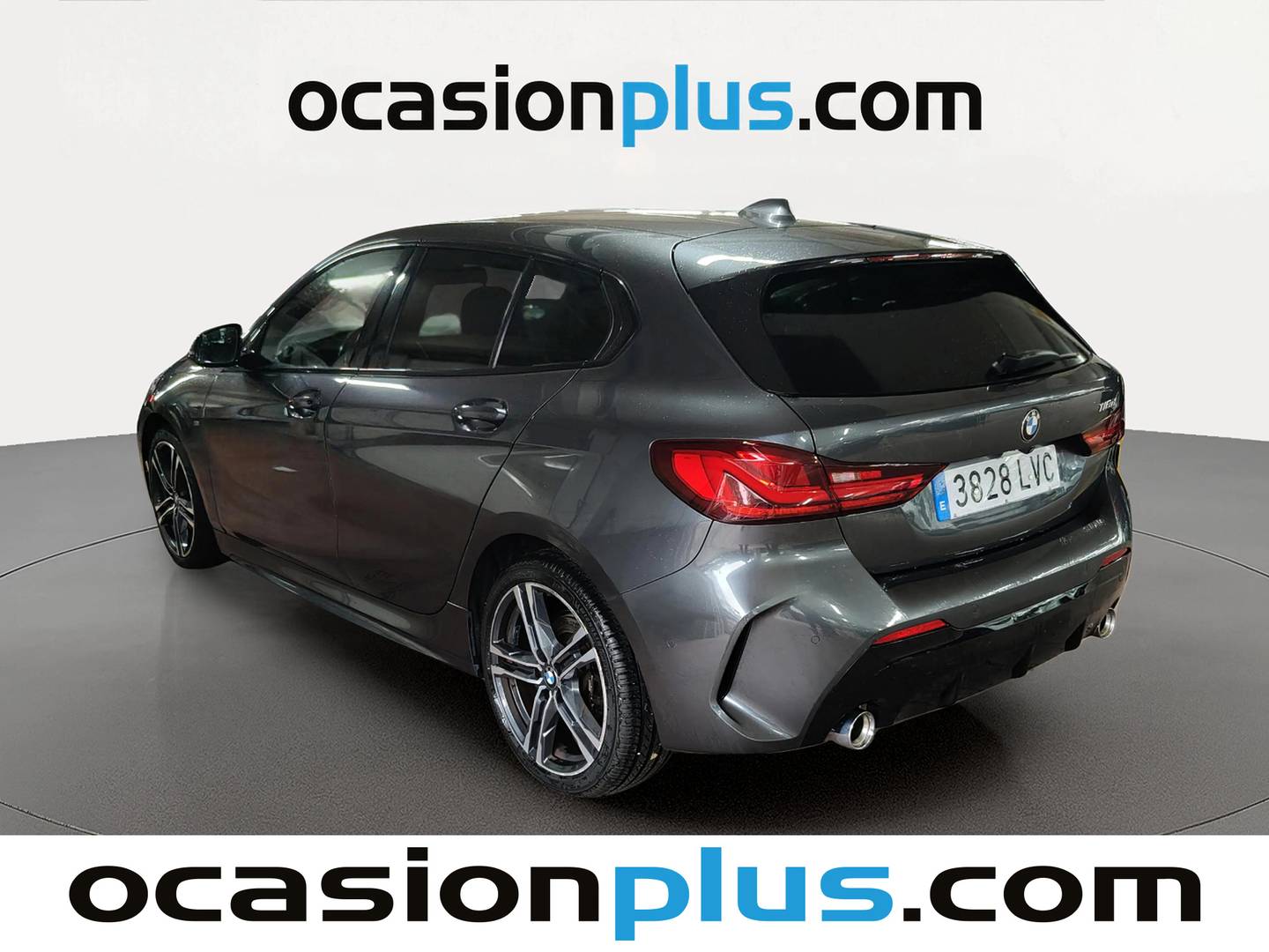 Foto trasera BMW Serie 1 BMW Serie 1 118d Business (150 CV) Pack M izquierda