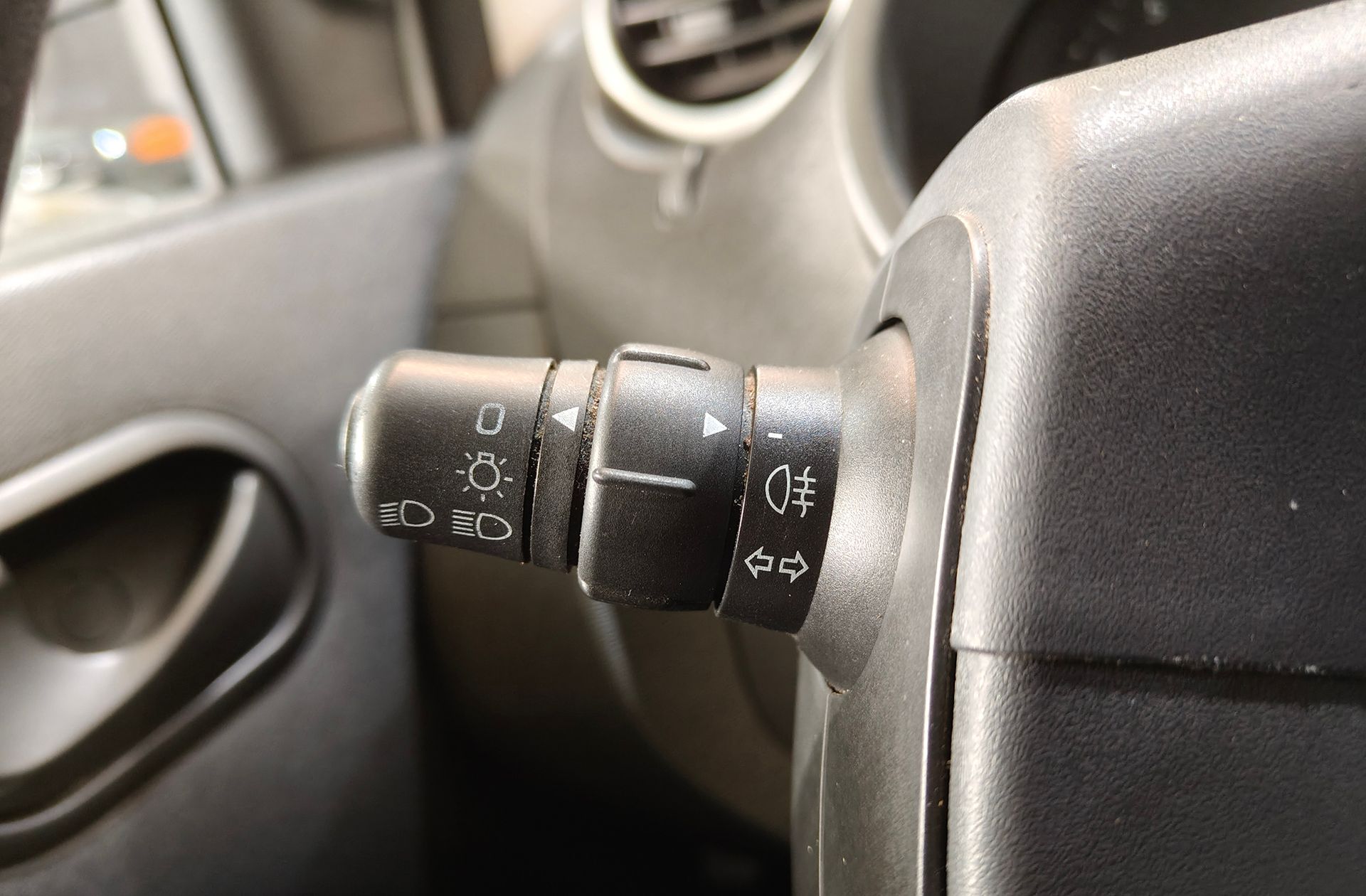 Renault Kangoo Furgon Profesional dCi - foto 19