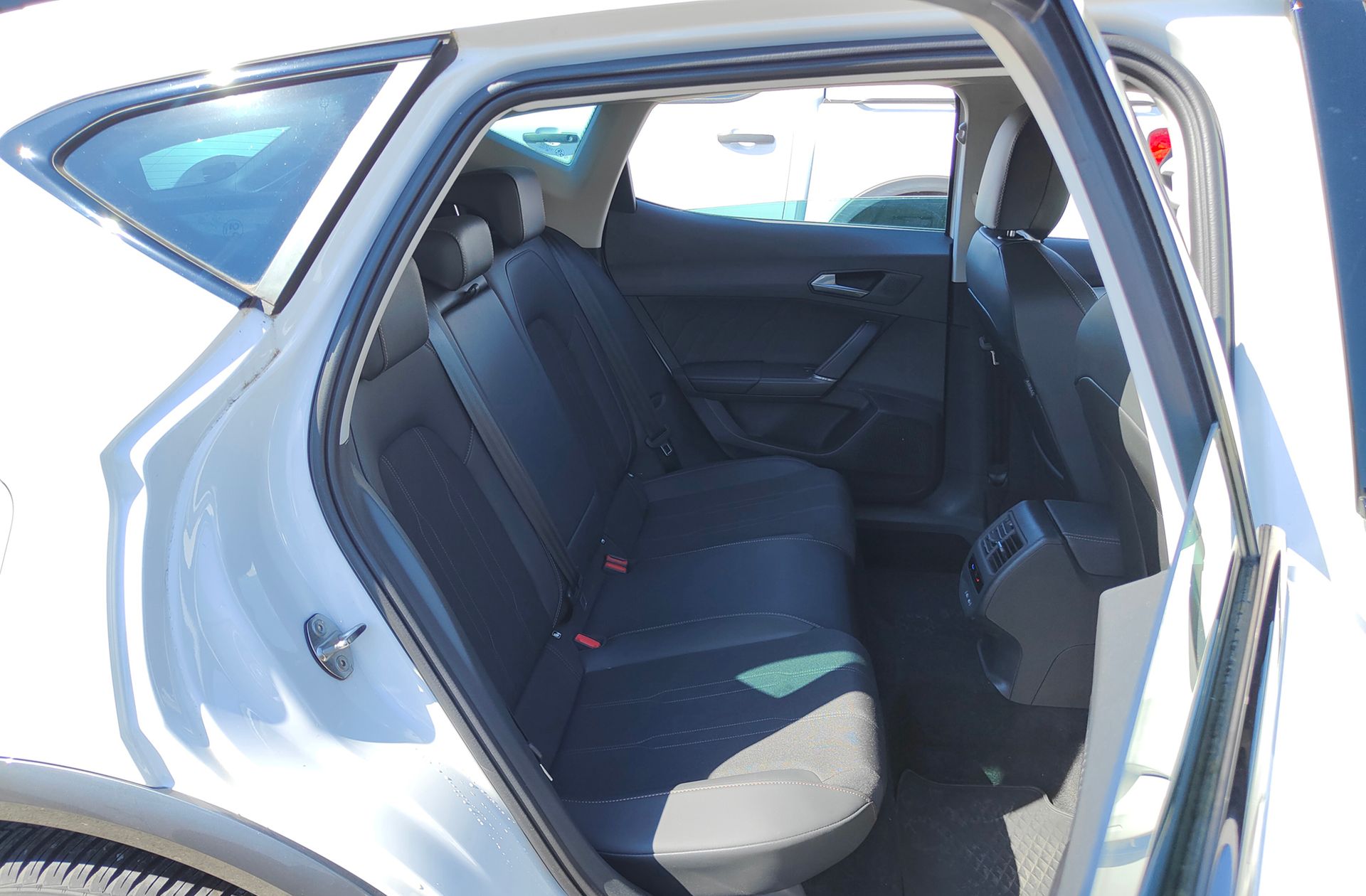 Cupra Formentor 1.4 e-Hybrid DSG - foto 15