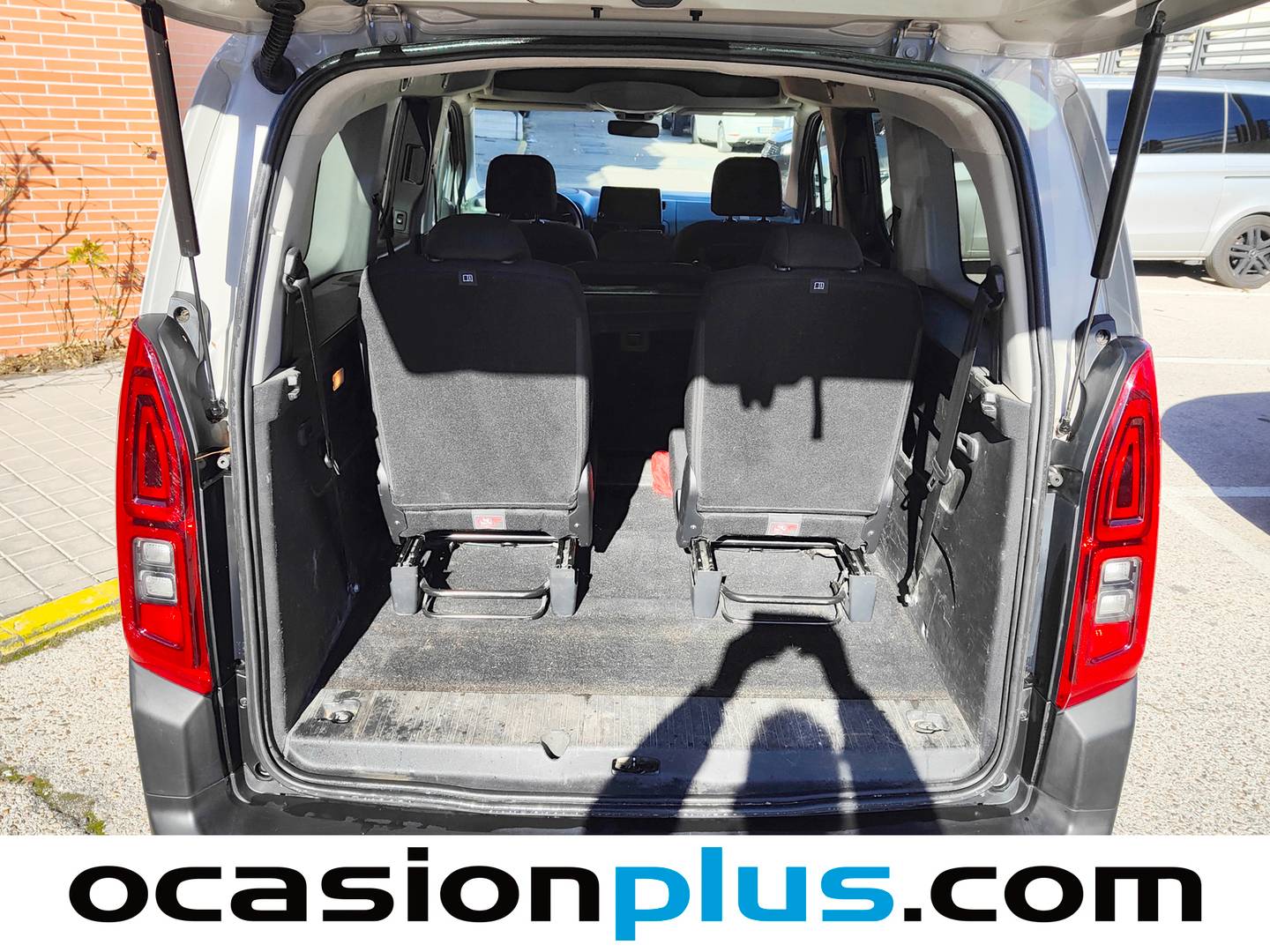 Foto Citroën Berlingo Citroen Berlingo BlueHDi 130 S&S Talla XL Shine EAT8 (130 CV) 7 Plazas