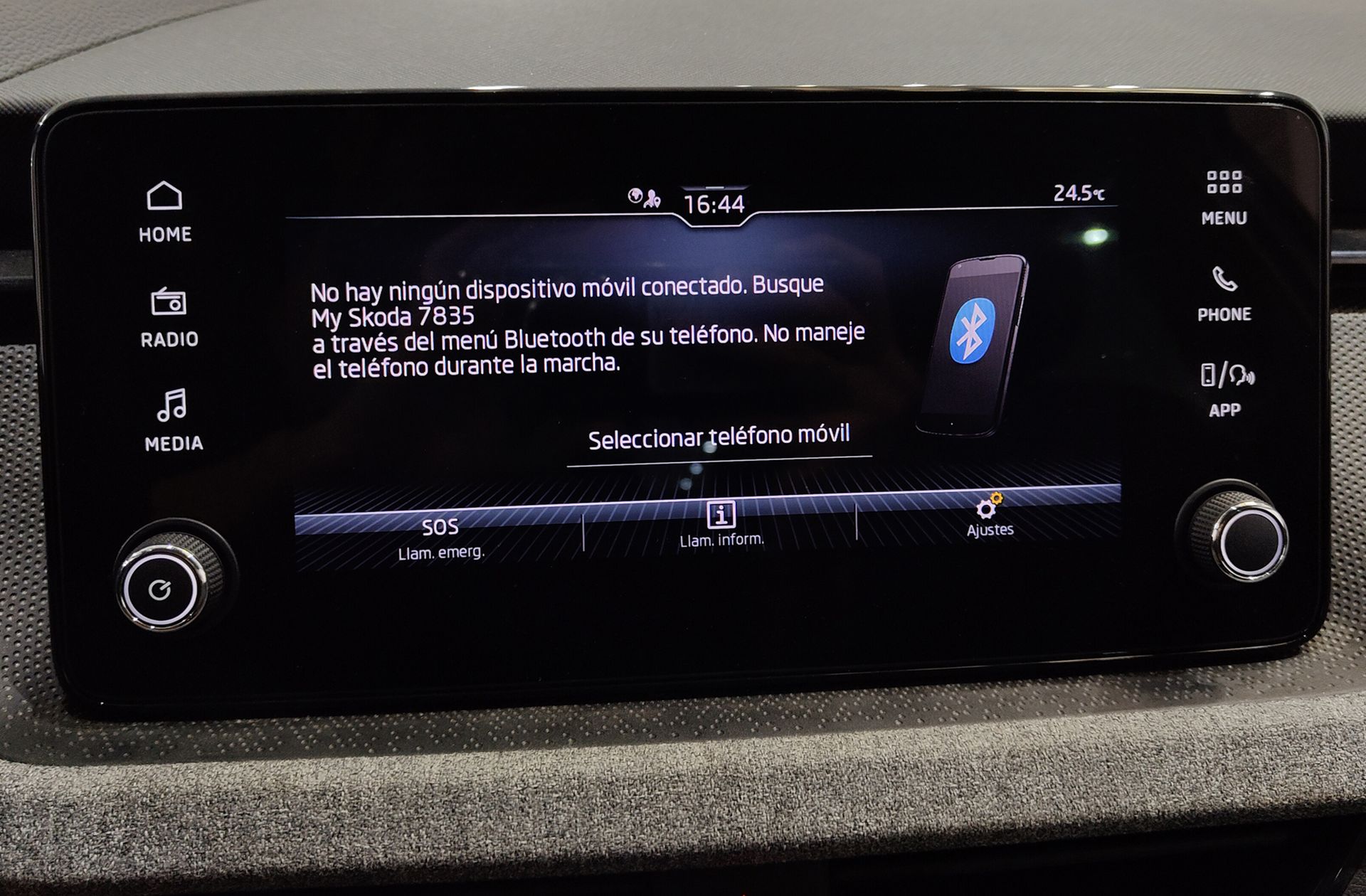 Škoda Scala 1.0 TSI Selection - foto 34