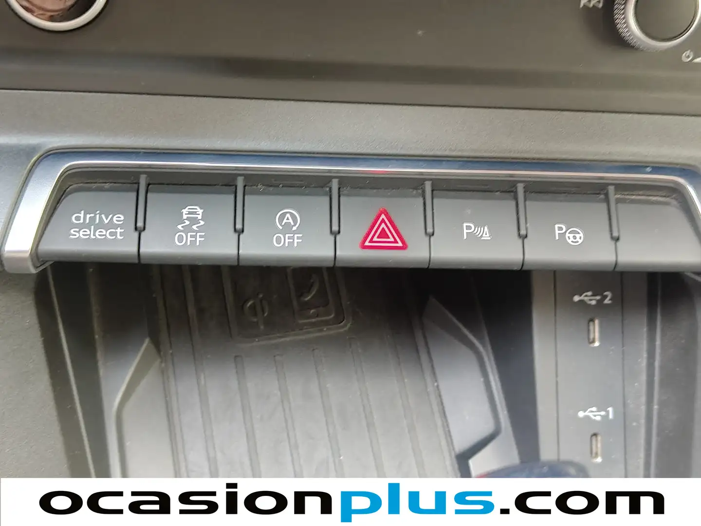 Foto Audi Q3 Sportback Audi Q3 Sportback Sportback Black line 40 TDI quattro (200 CV) S tronic