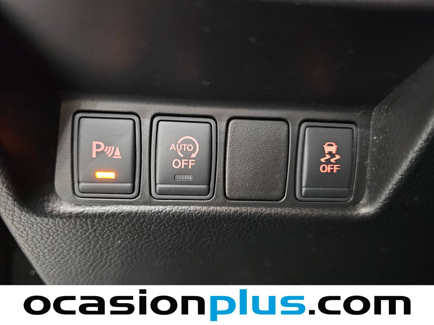 Foto Nissan QASHQAI Nissan Qashqai 1.6 dCi N-Connecta 4x2 (130 CV)