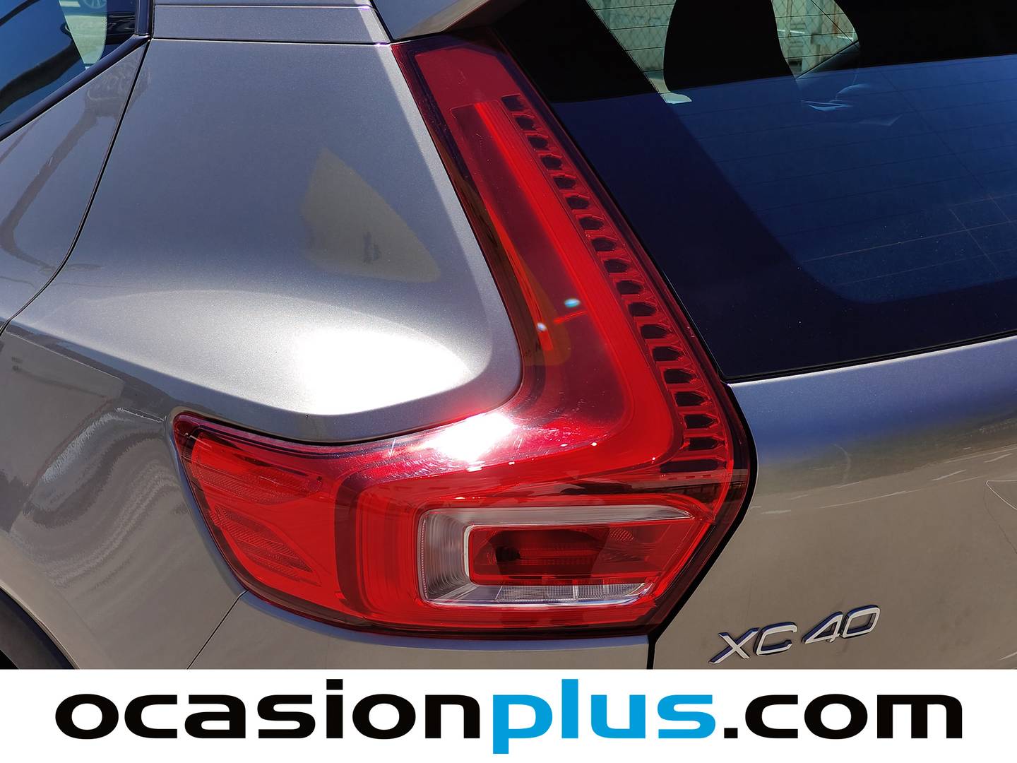 Volvo XC40 Volvo XC40 T3 Momentum Pro Auto  (163 CV) al mejor precio