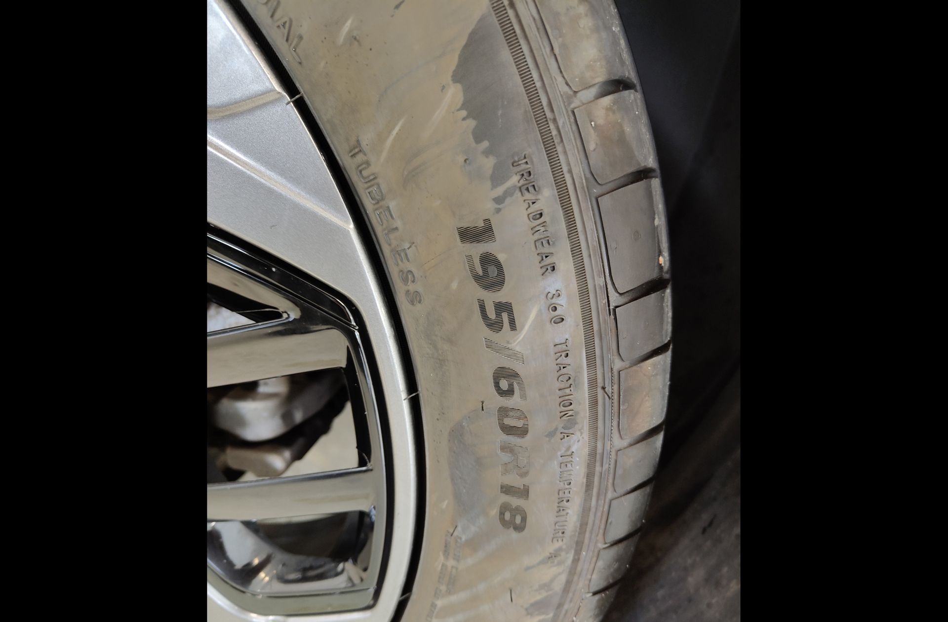 Citroën C4 PureTech 130 Plus - foto 32