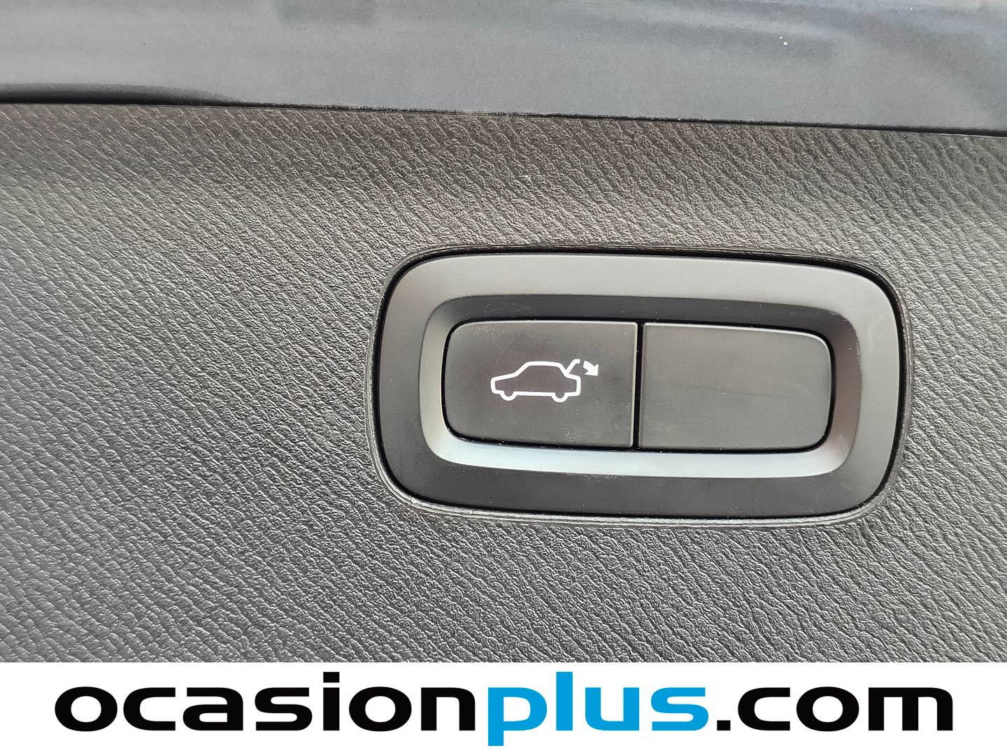 Volvo XC90 Volvo XC90 D5 Momentum B AWD Auto  (235 CV) 7 Plazas km 0