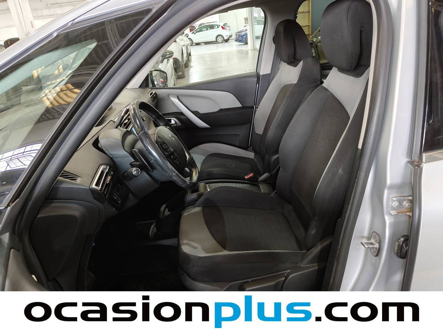Foto asientos delanteros Citroën C4 Picasso Citroën C4 Picasso 1.6 e-HDI Intensive ETG6 (115 CV)