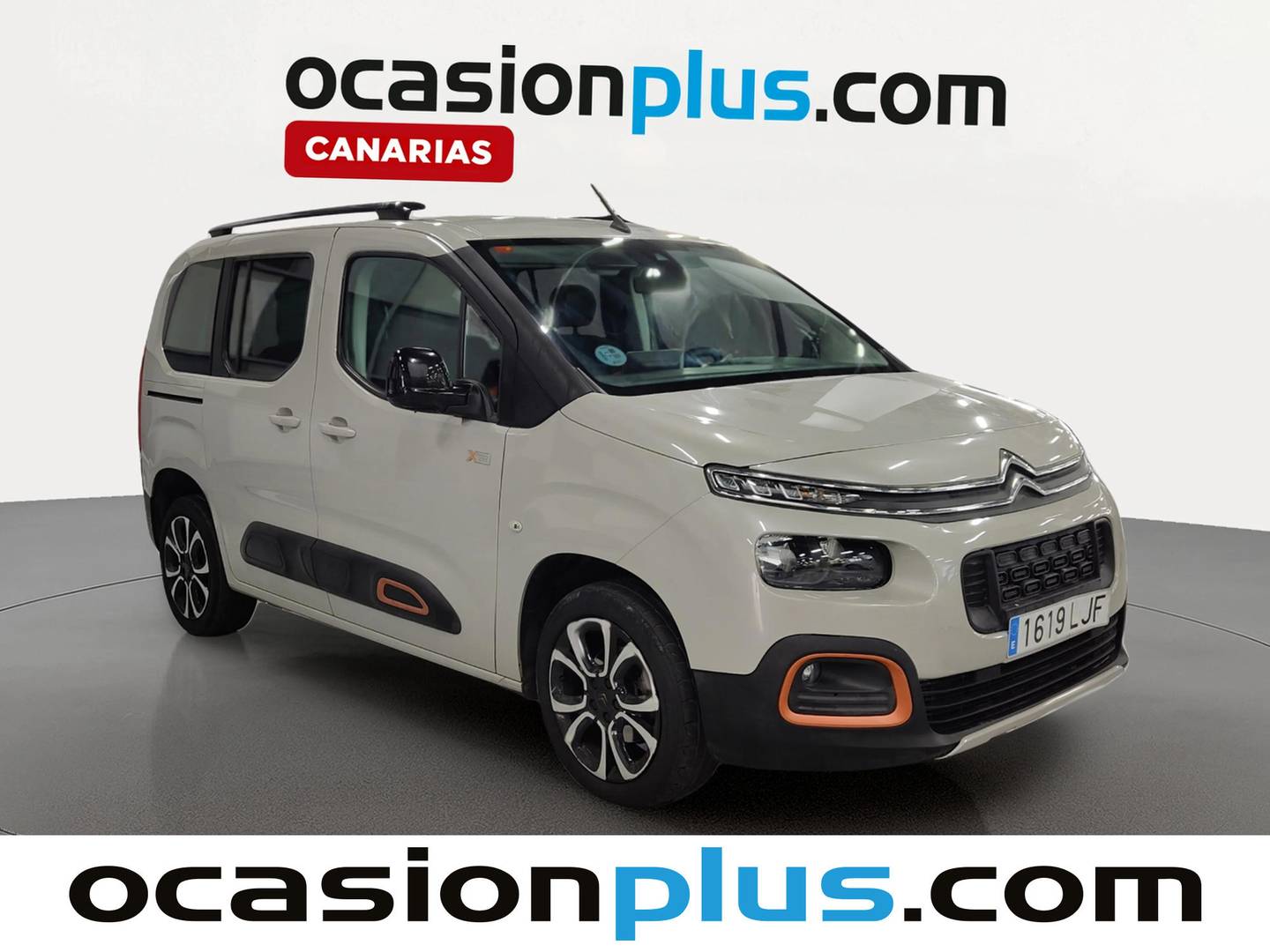 Foto delantera Citroën Berlingo Citroën Berlingo BlueHDi 100 S&S Talla M Shine (102 CV) derecha
