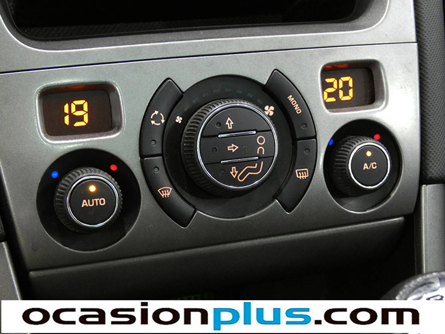 Foto Peugeot 308 Peugeot 308 SW 1.6 e-HDI Active (112CV)