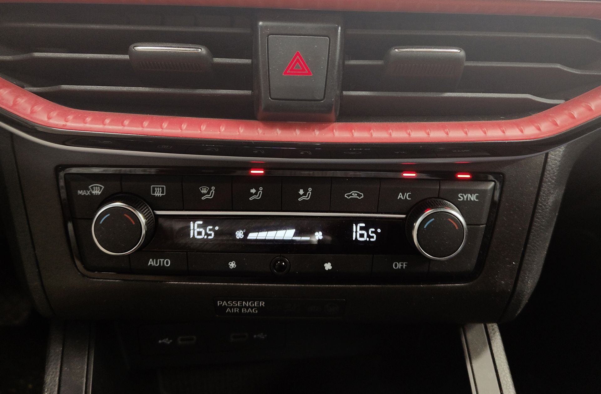 SEAT Ibiza 1.5 TSI FR DSG - foto 24
