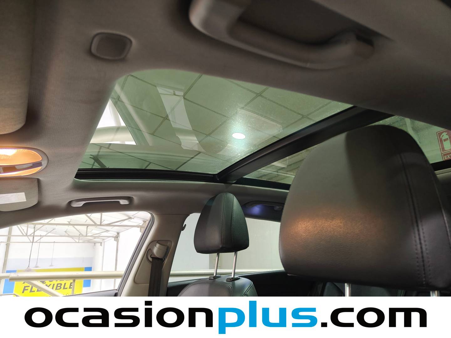 Extras y acabados del Hyundai i40 Hyundai i40 CW 1.7 CRDI Style (136 CV)