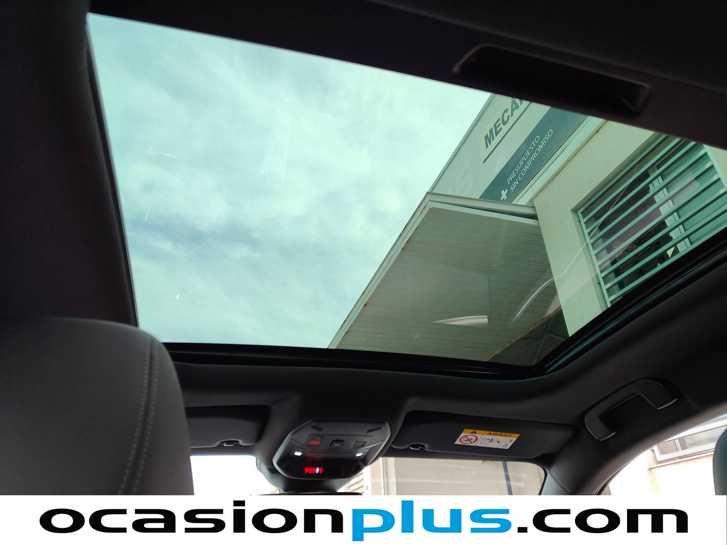 Equipamiento del Peugeot 408 Peugeot 408 PHEV 225 GT e-EAT8 (225 CV)