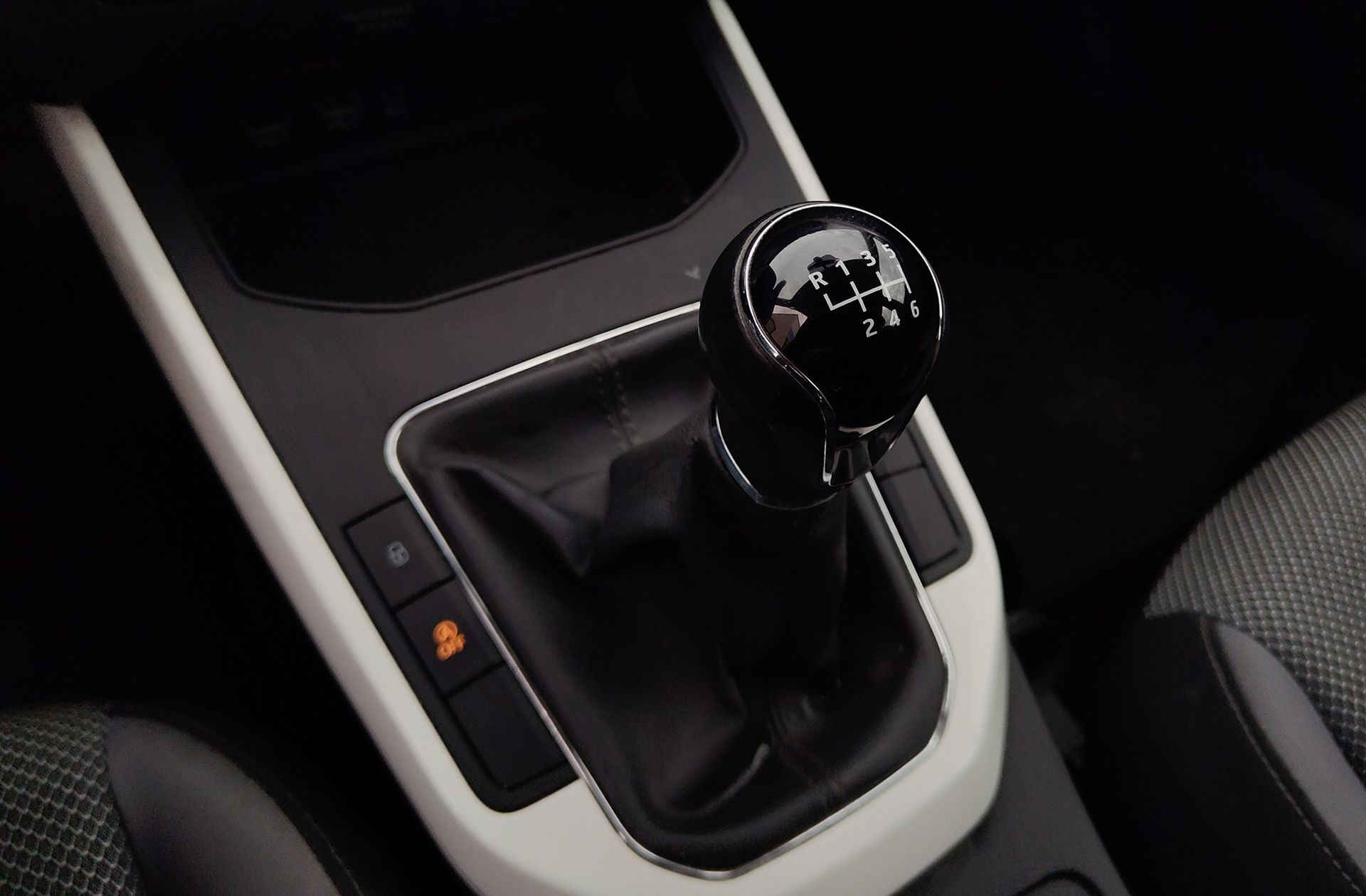 SEAT Arona 1.0 TSI Ecomotive Style - foto 5