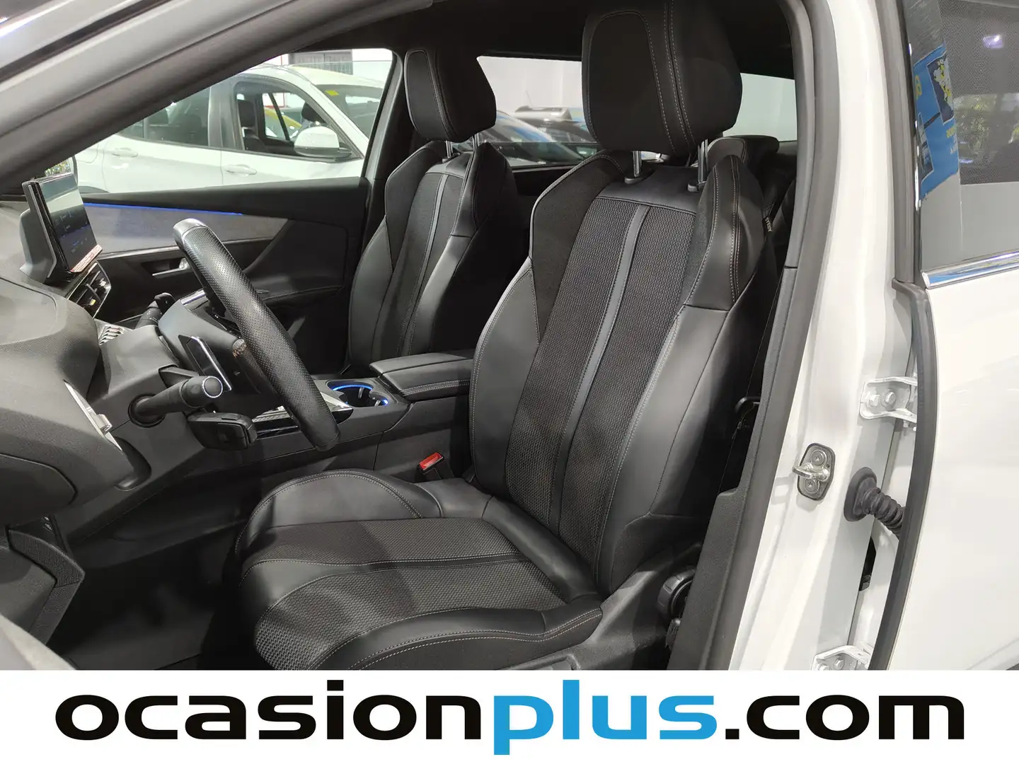 Foto Peugeot 5008 Peugeot 5008 BlueHDI 130 S&S GT EAT8 (130 CV) 7 Plazas