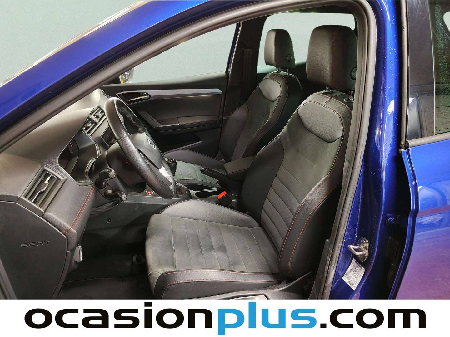 Foto asientos delanteros Seat Ibiza Seat Ibiza 1.0 TSI FR Go2 (110 CV)