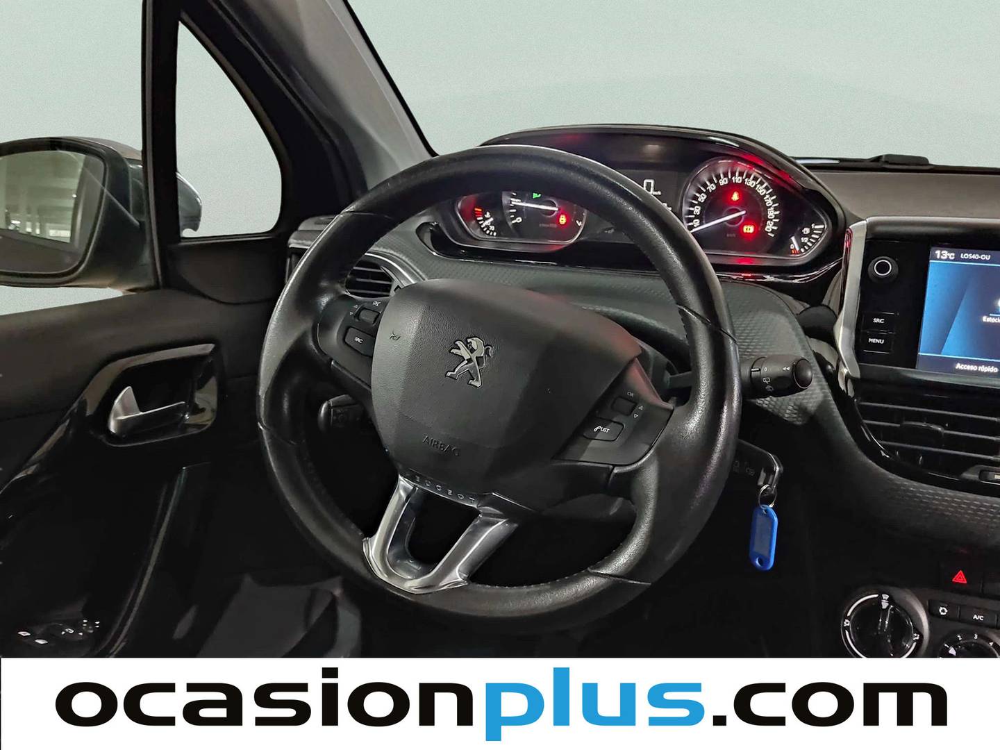 Peugeot 208 Peugeot 208 PureTech Signature (82 CV) manual
