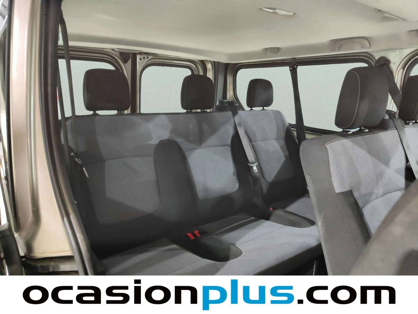 Fotos maletero Opel Vivaro Opel Vivaro 1.6 CDTI S&S L2 2.9t (125 CV)  9 Plazas