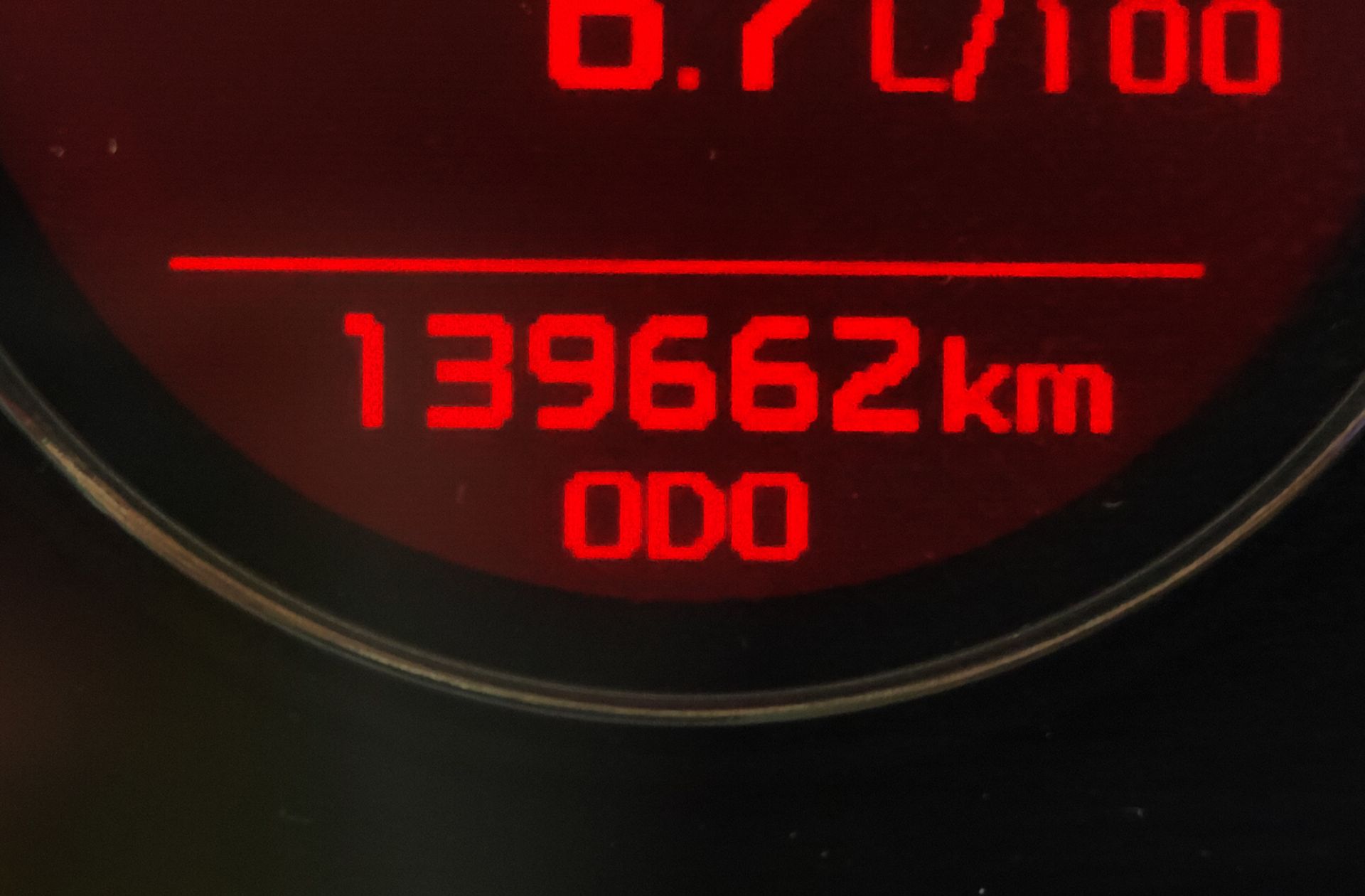 Kia Ceed 1.6 CRDi VGT Eco-Dynamics Uefa Euro2016 - foto 9